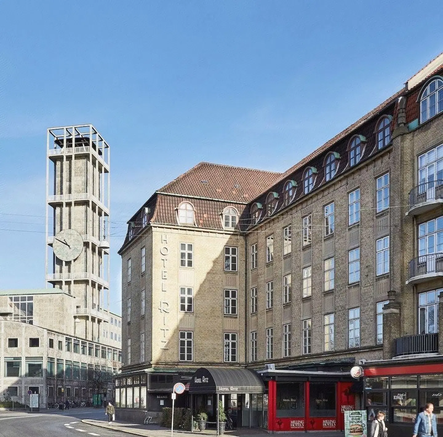 Milling Hotel Ritz EXTERIOR