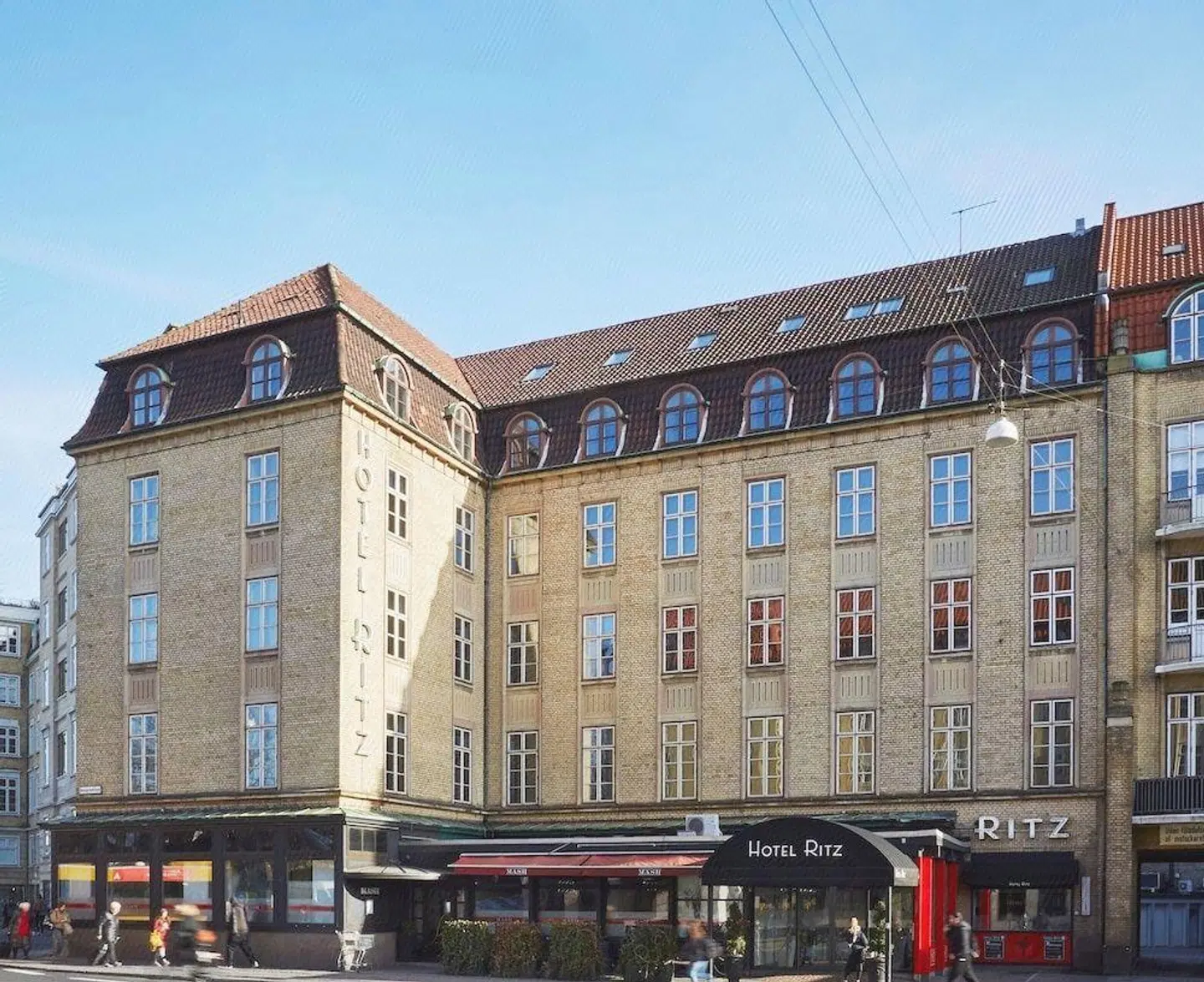 Milling Hotel Ritz EXTERIOR