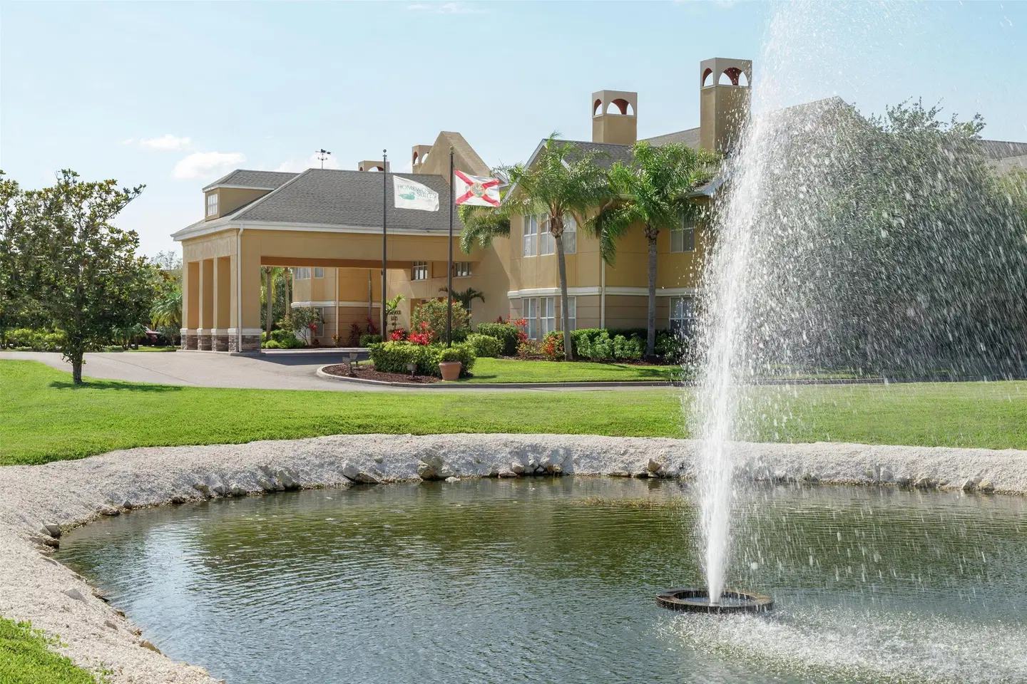 Homewood Suites by Hilton St. Petersburg Clearwater EXTERIOR