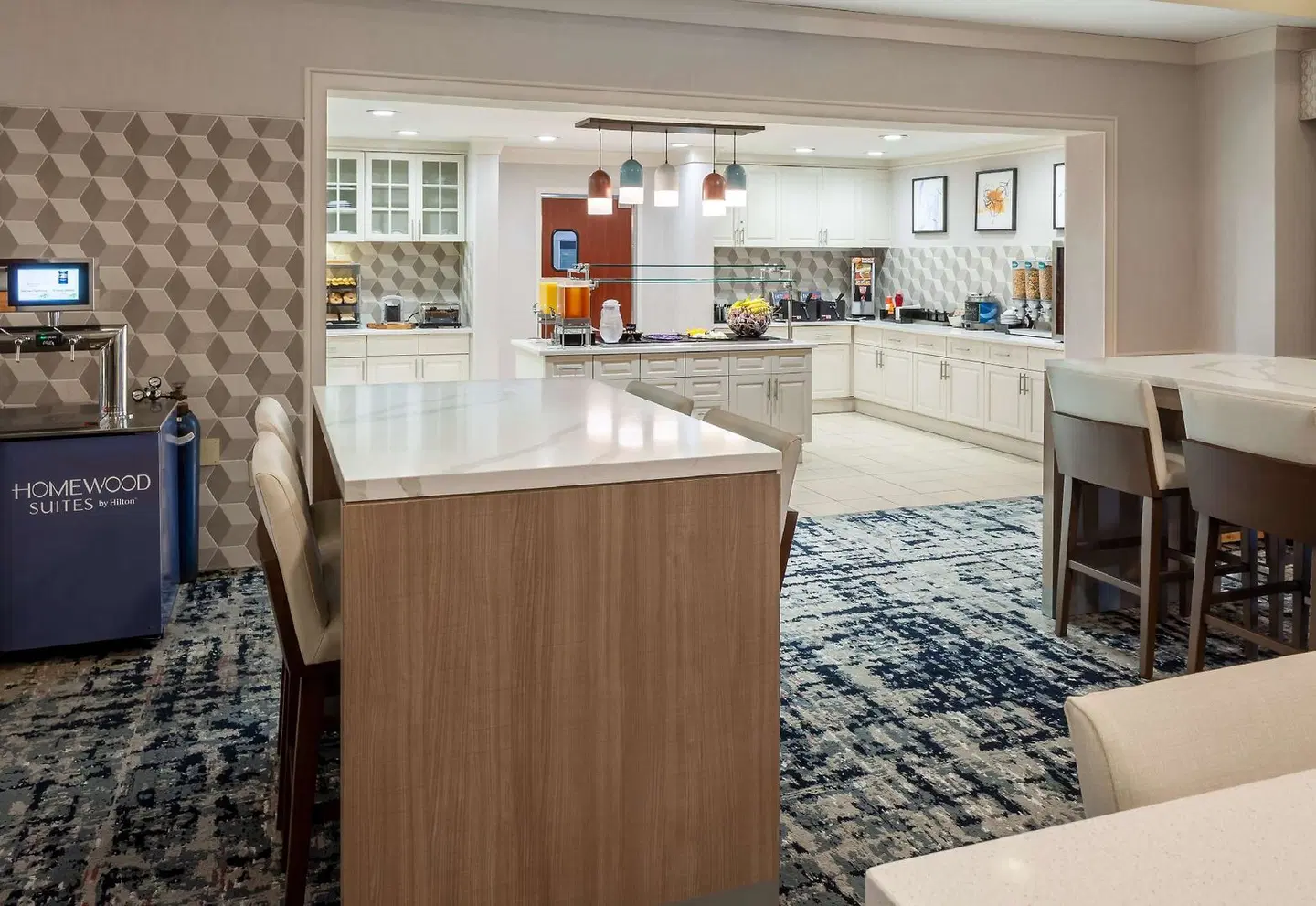 Homewood Suites by Hilton Gainesville Bar