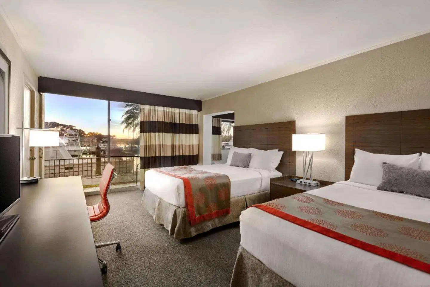 Ramada by Wyndham Sarasota ROOM_EXAMPLE