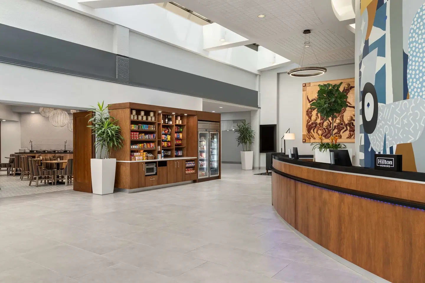 Crowne Plaza Fort Myers at Bell Tower Shops by IHG Bar