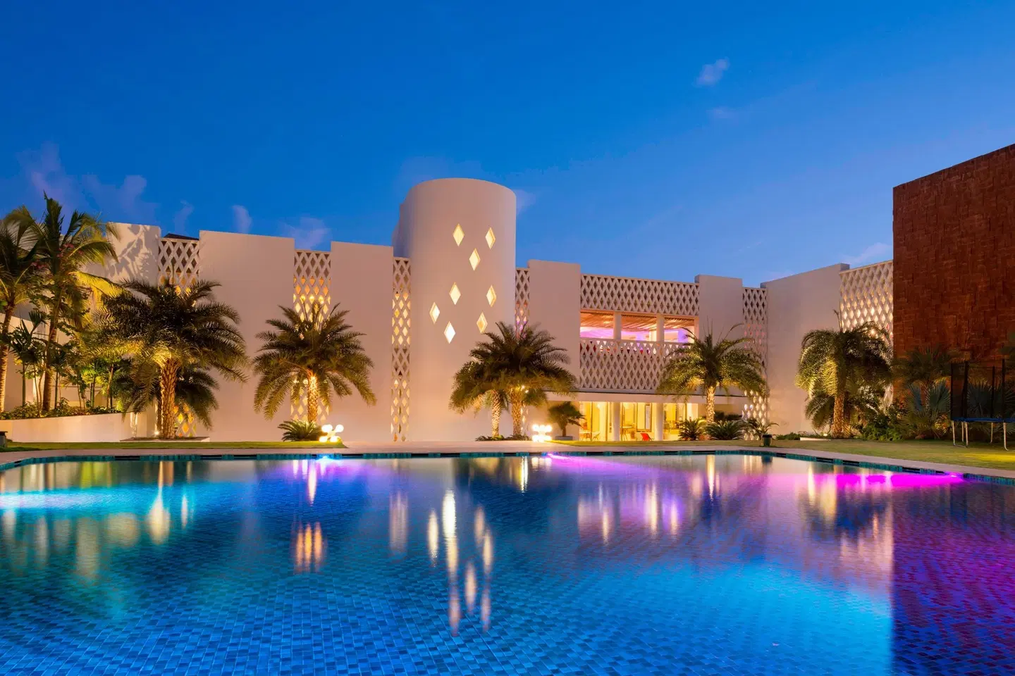 W Goa OUTDOOR_POOL