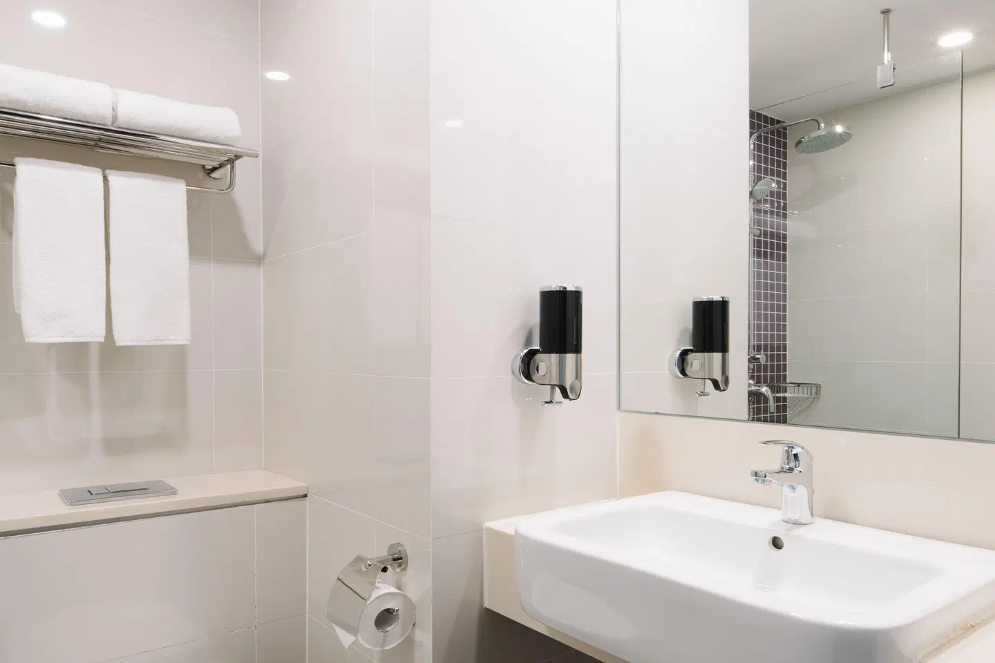Hotel Traveltine Downtown Singapore, Trademark Badezimmer