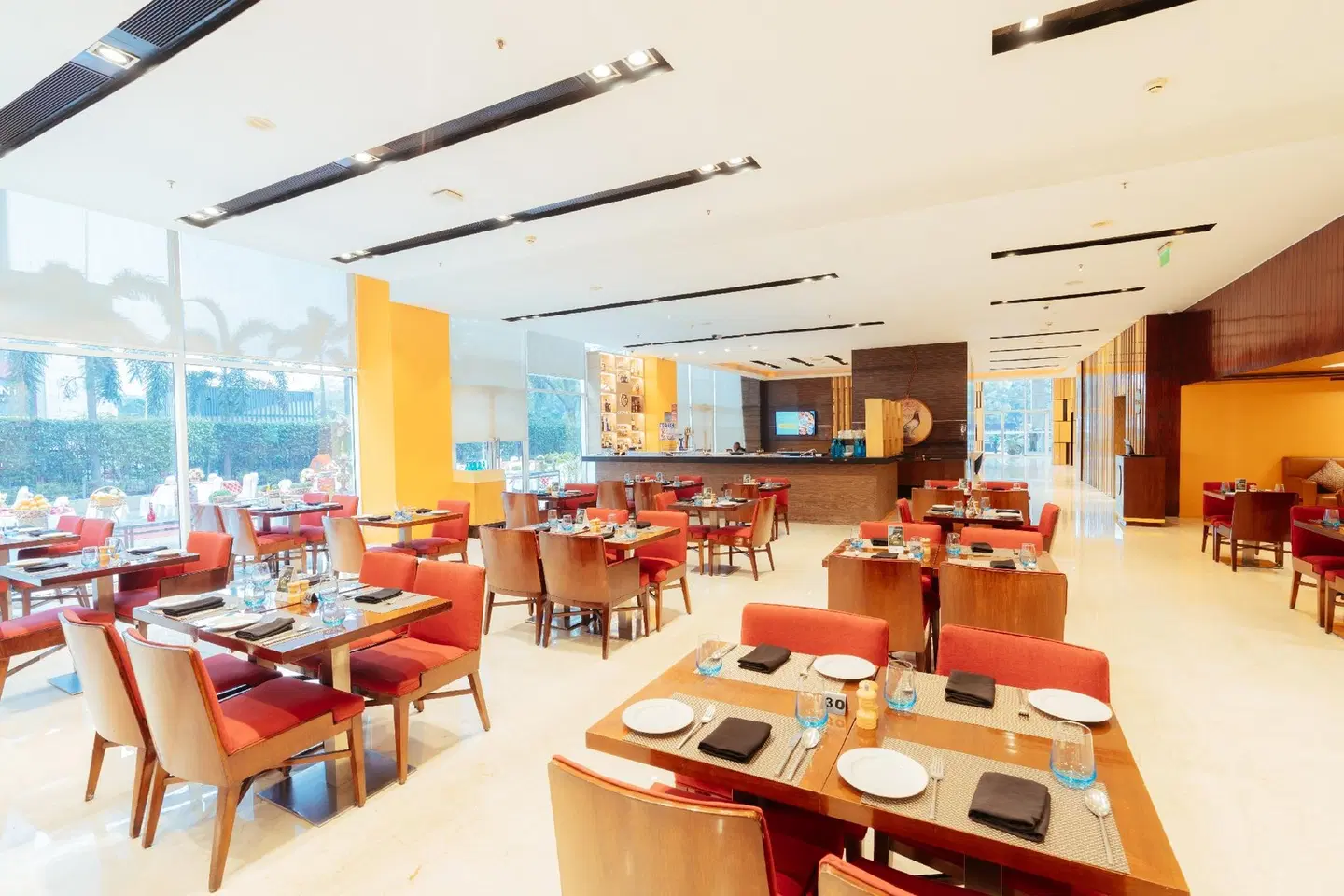 Fairfield by Marriott Lucknow Restaurant