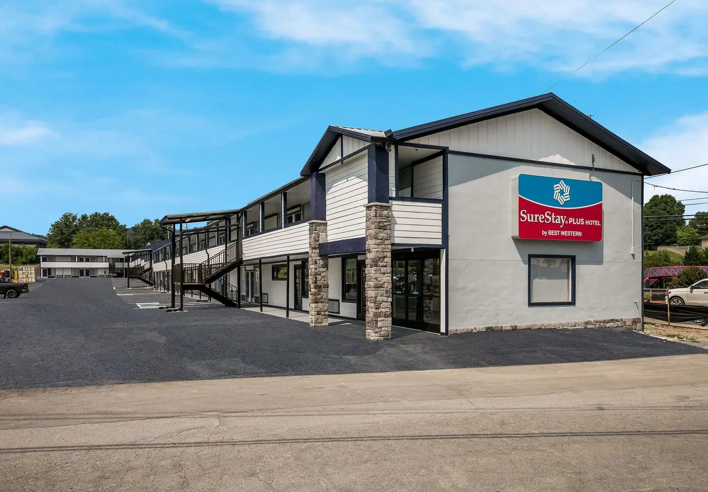 Surestay Plus By Best Western Pigeon Forge EXTERIOR