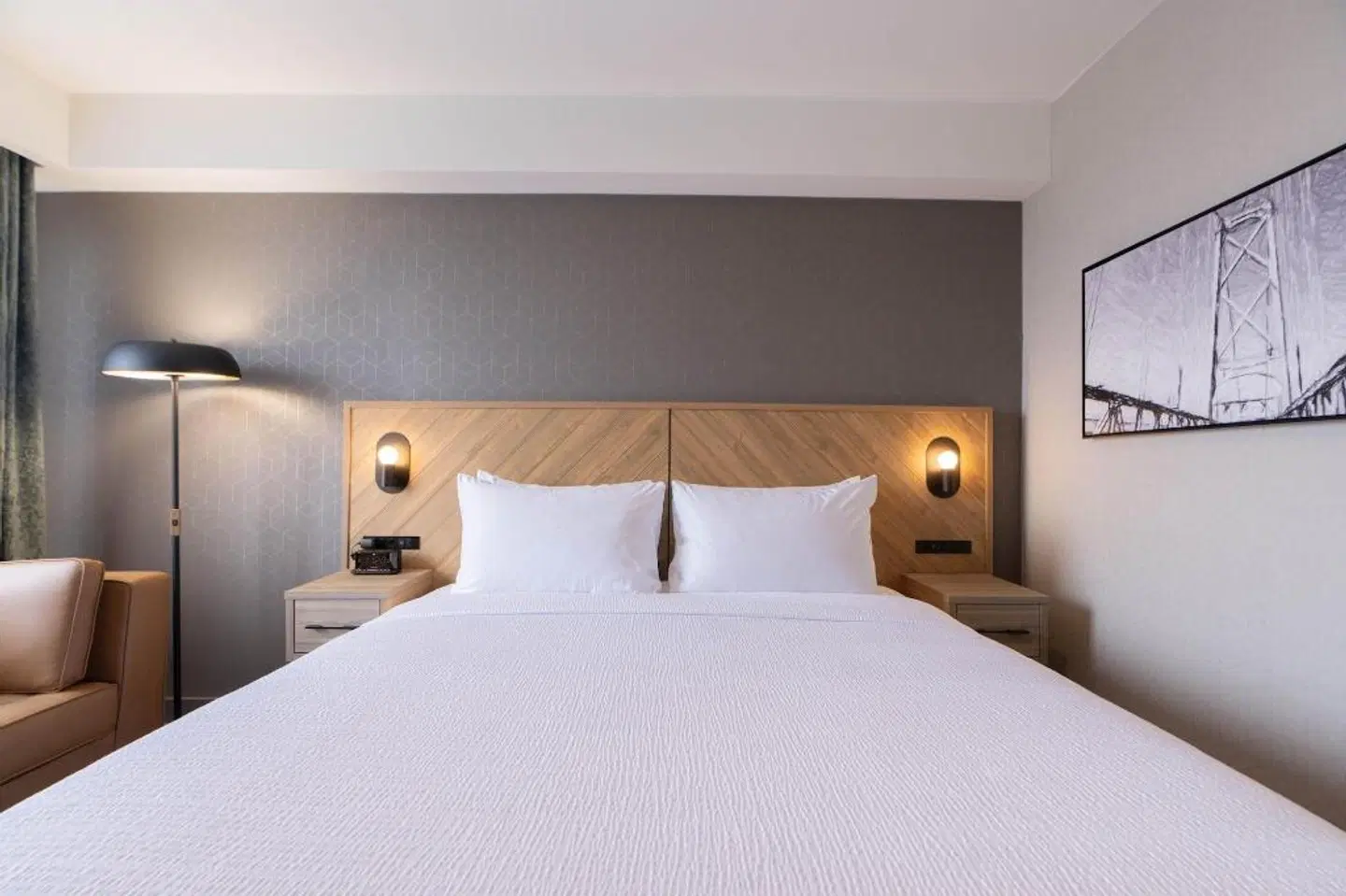 Sandman Signature Dartmouth Hotel & Suites ROOM_EXAMPLE