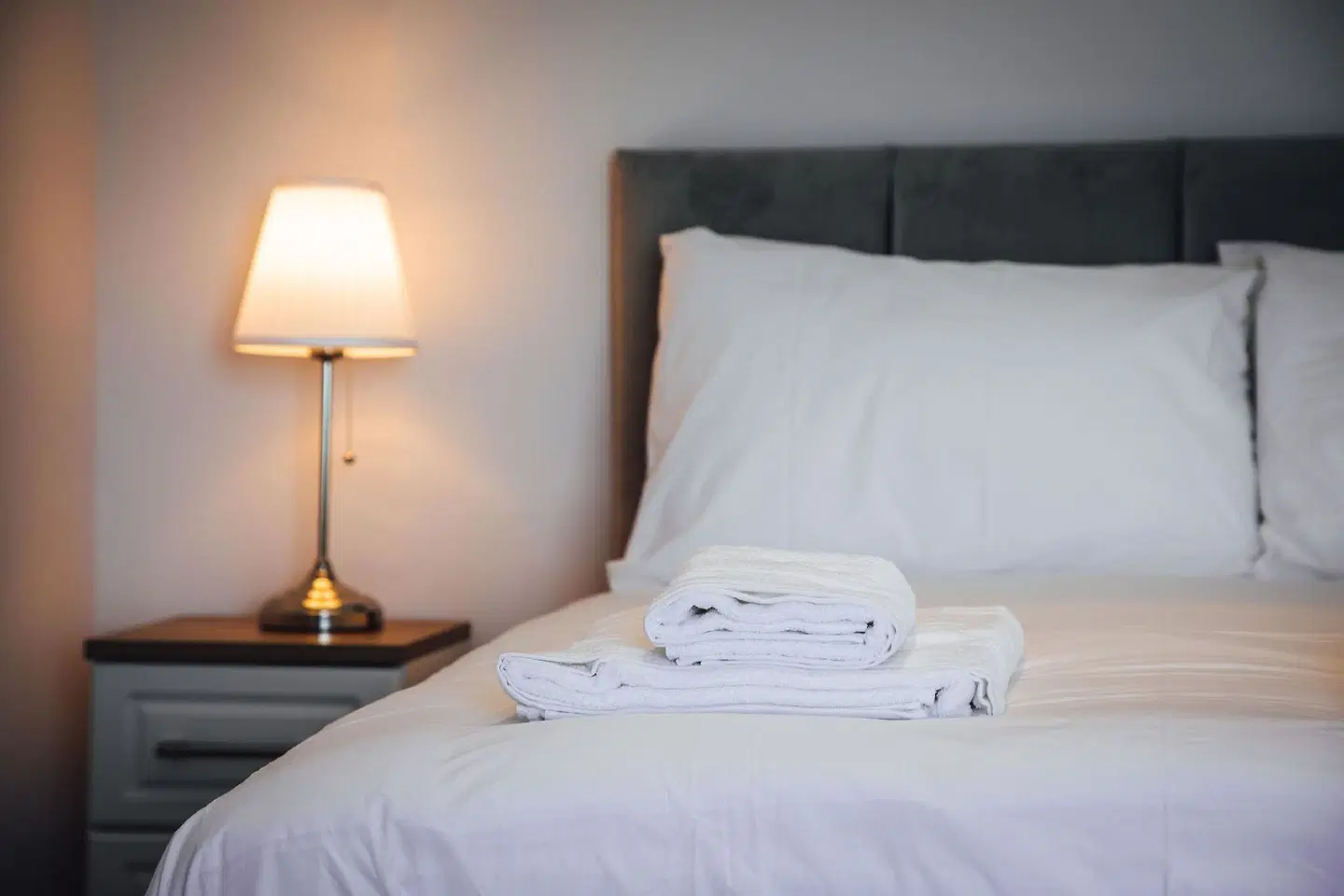 The Carmel Hotel ROOM_EXAMPLE