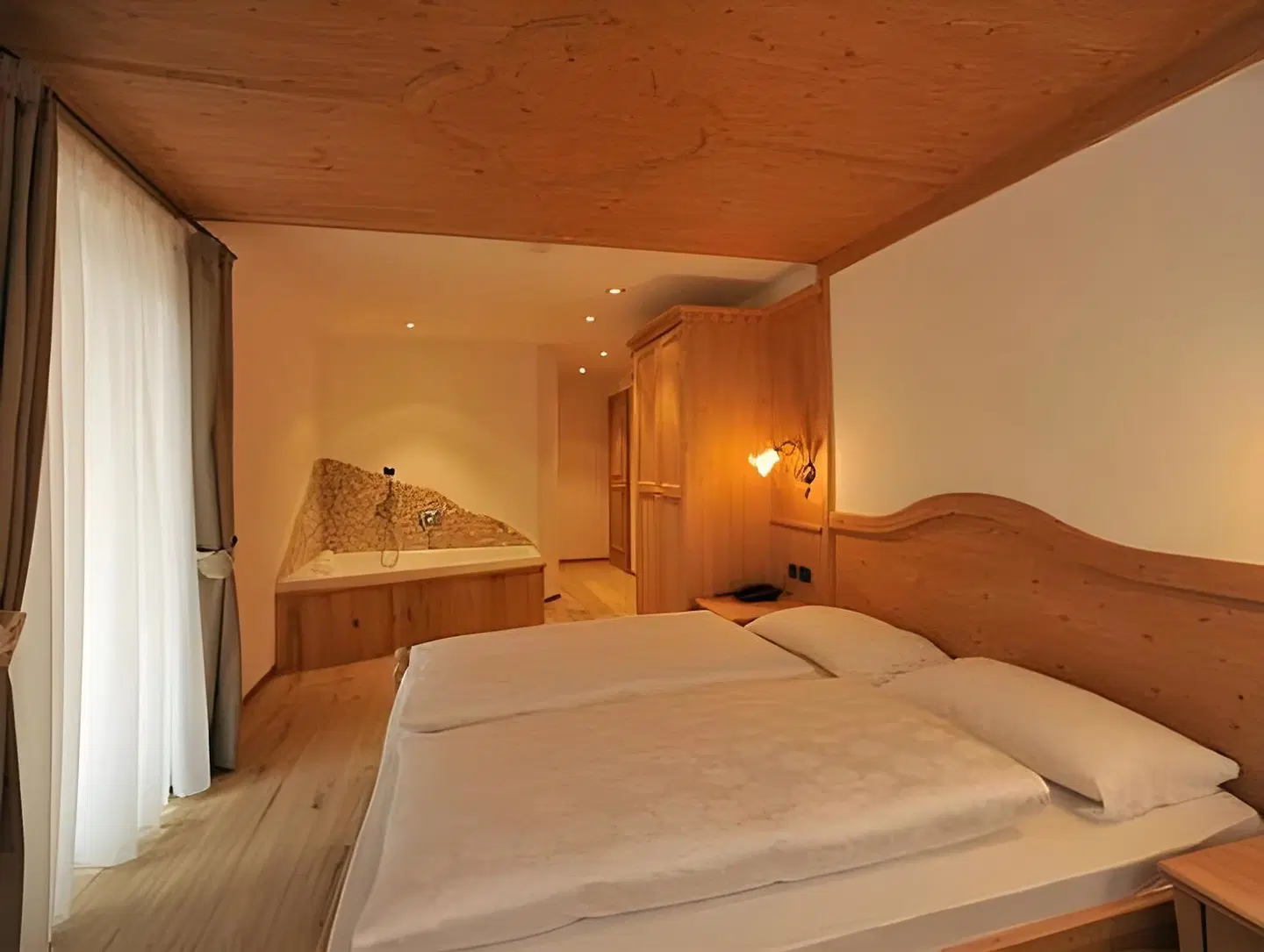 Muliac ROOM_EXAMPLE
