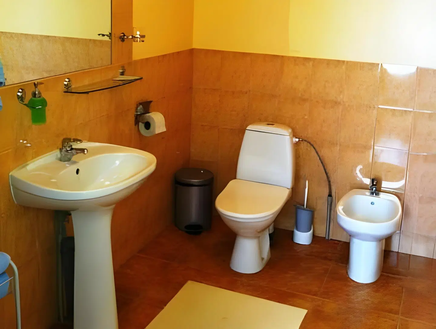 Gamma Hotel Badezimmer