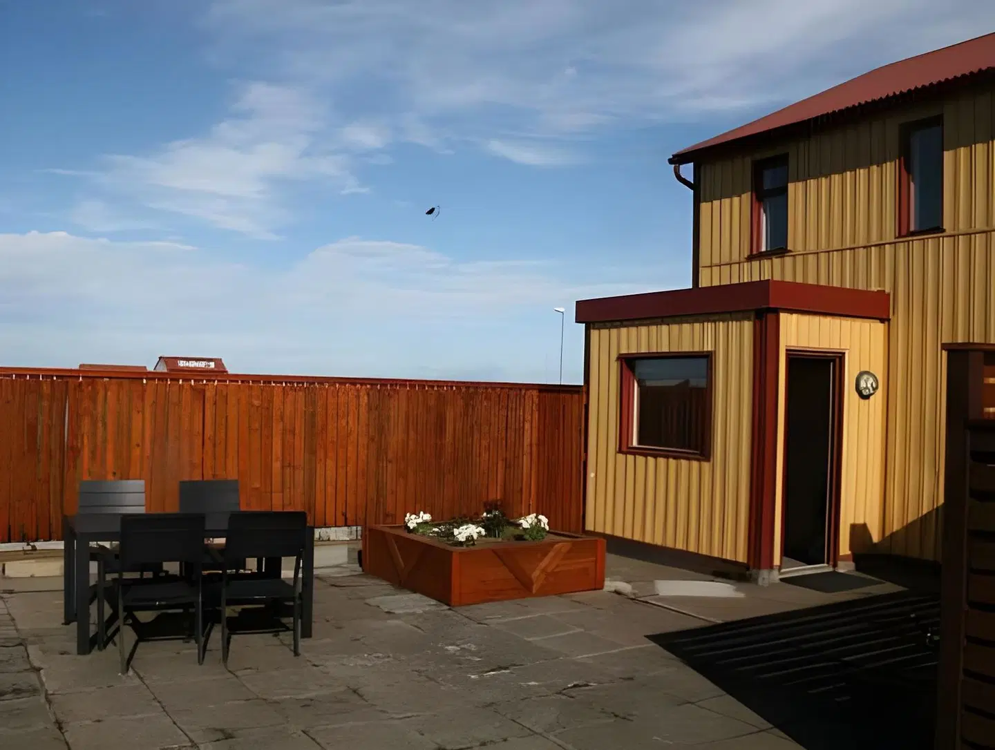 Guesthouse Gardur Apartments Terrasse