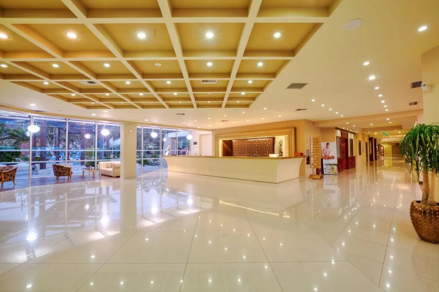Kipriotis Village Resort LOUNGE_LOBBY