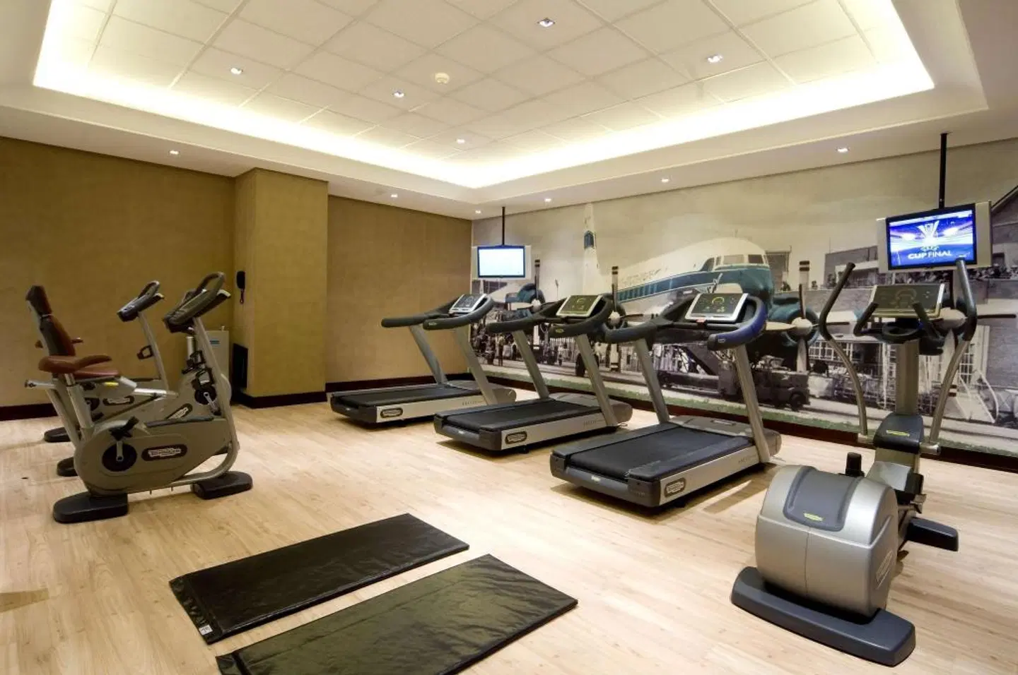 Southern Sun OR Tambo International Airport SPORTS_AND_LEISURE