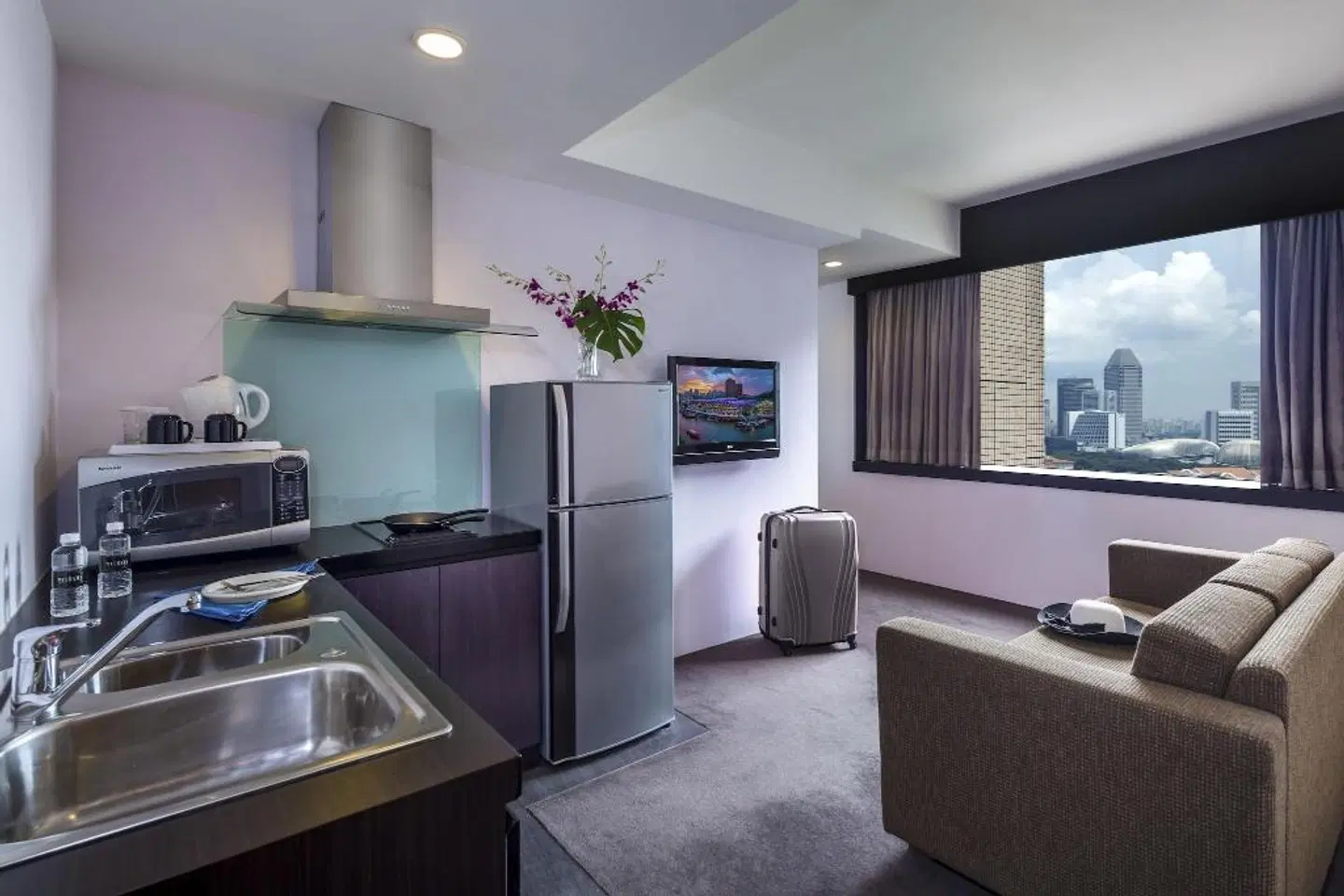 Furama City Centre ROOM_EXAMPLE