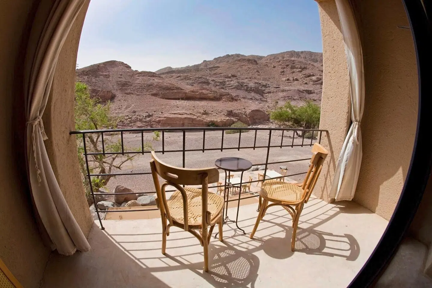 Feynan Ecolodge Terrasse