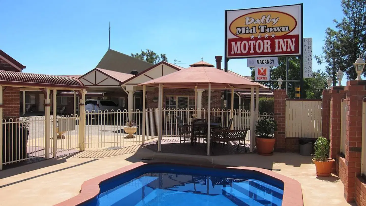 Dalby Mid Town Motor Inn EXTERIOR