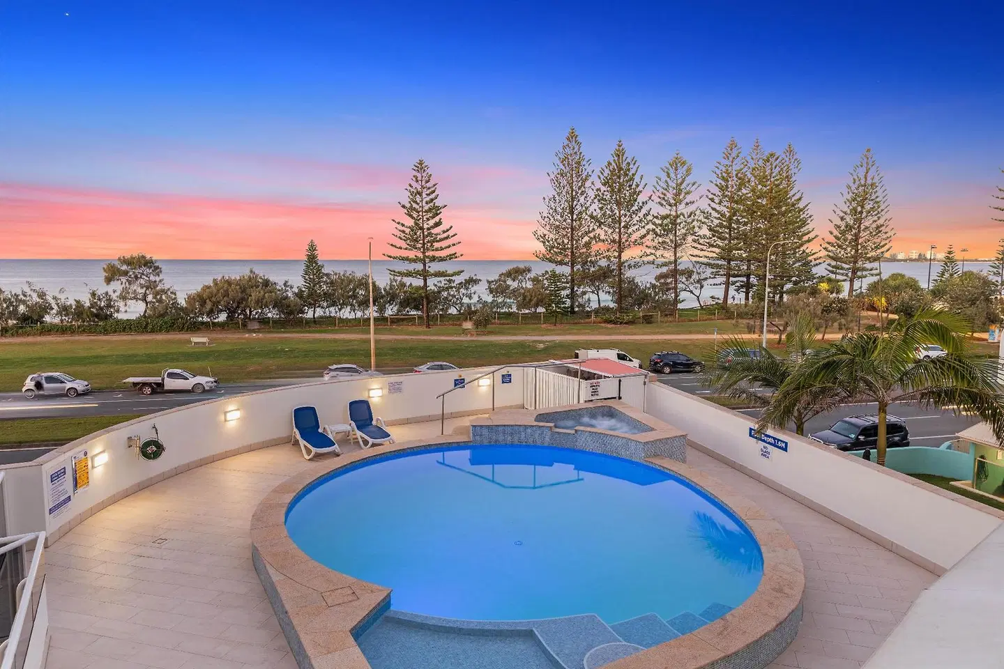 Aquarius Resort OUTDOOR_POOL