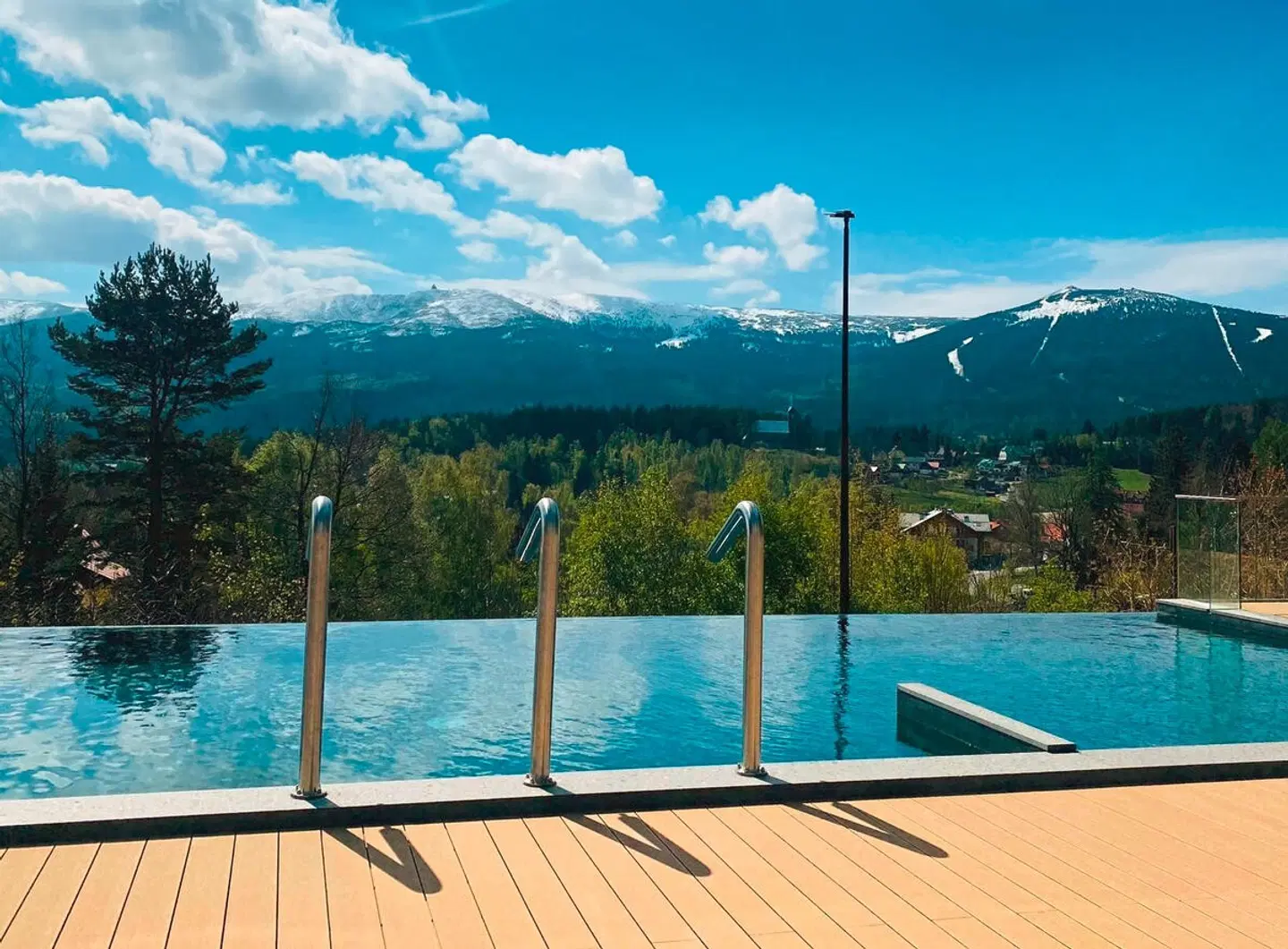 Happy Valley Resort OUTDOOR_POOL