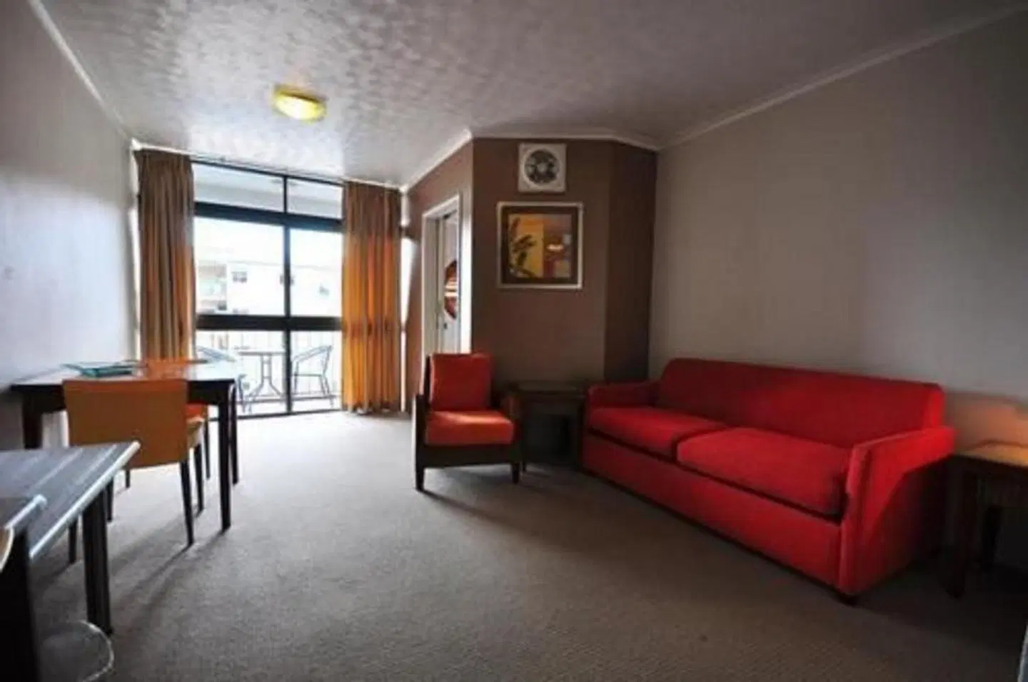 Waters Edge The Strand LOUNGE_LOBBY