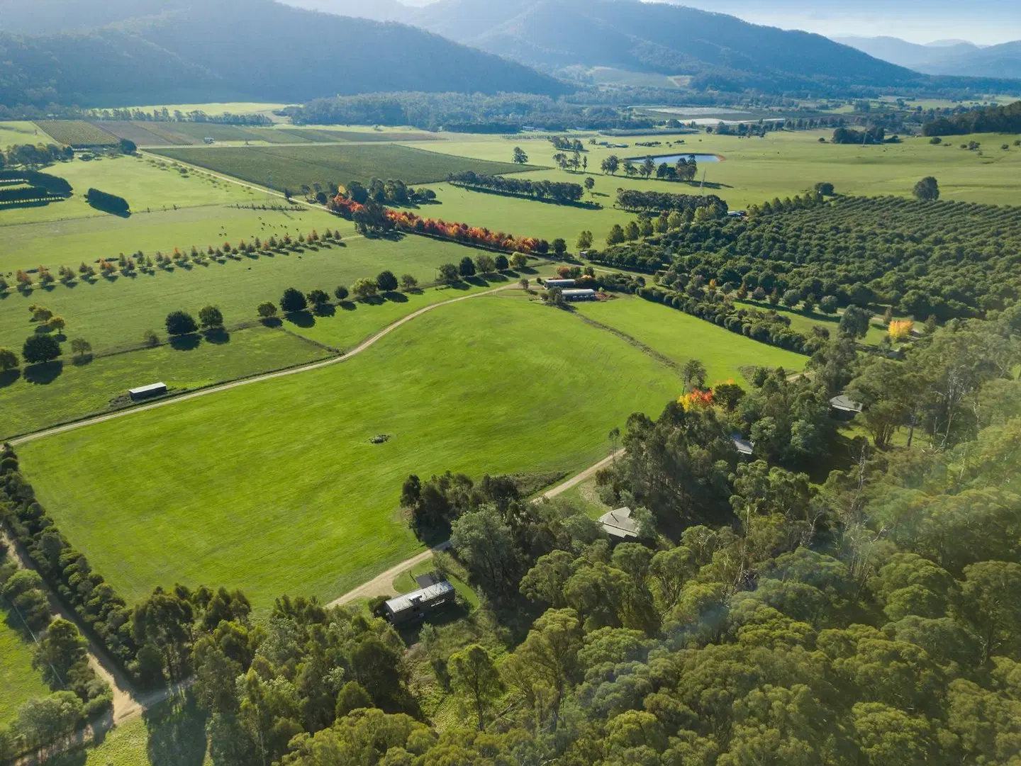 The Buckland - Studio Retreat LANDSCAPE