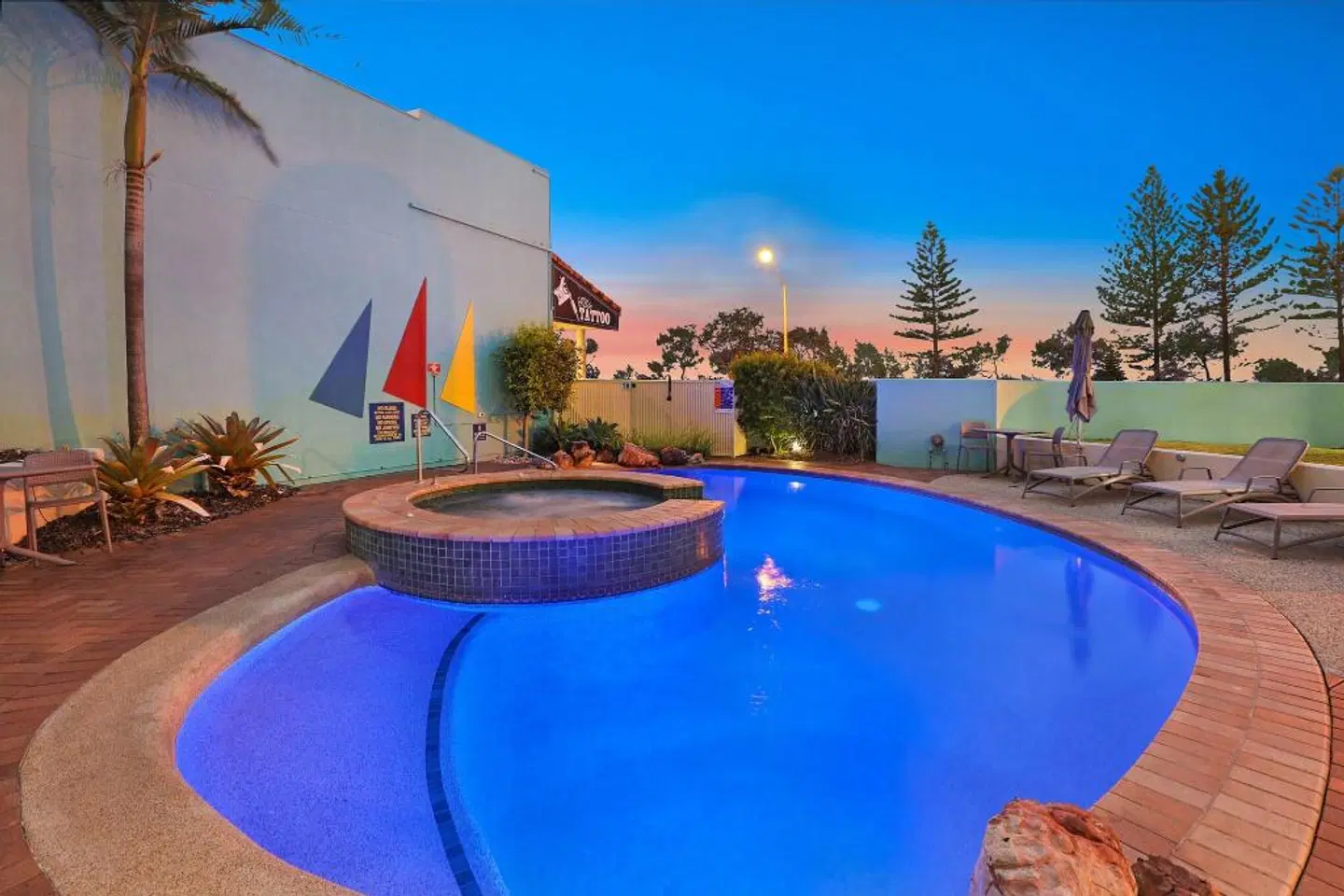 Alex Seaside Resort OUTDOOR_POOL