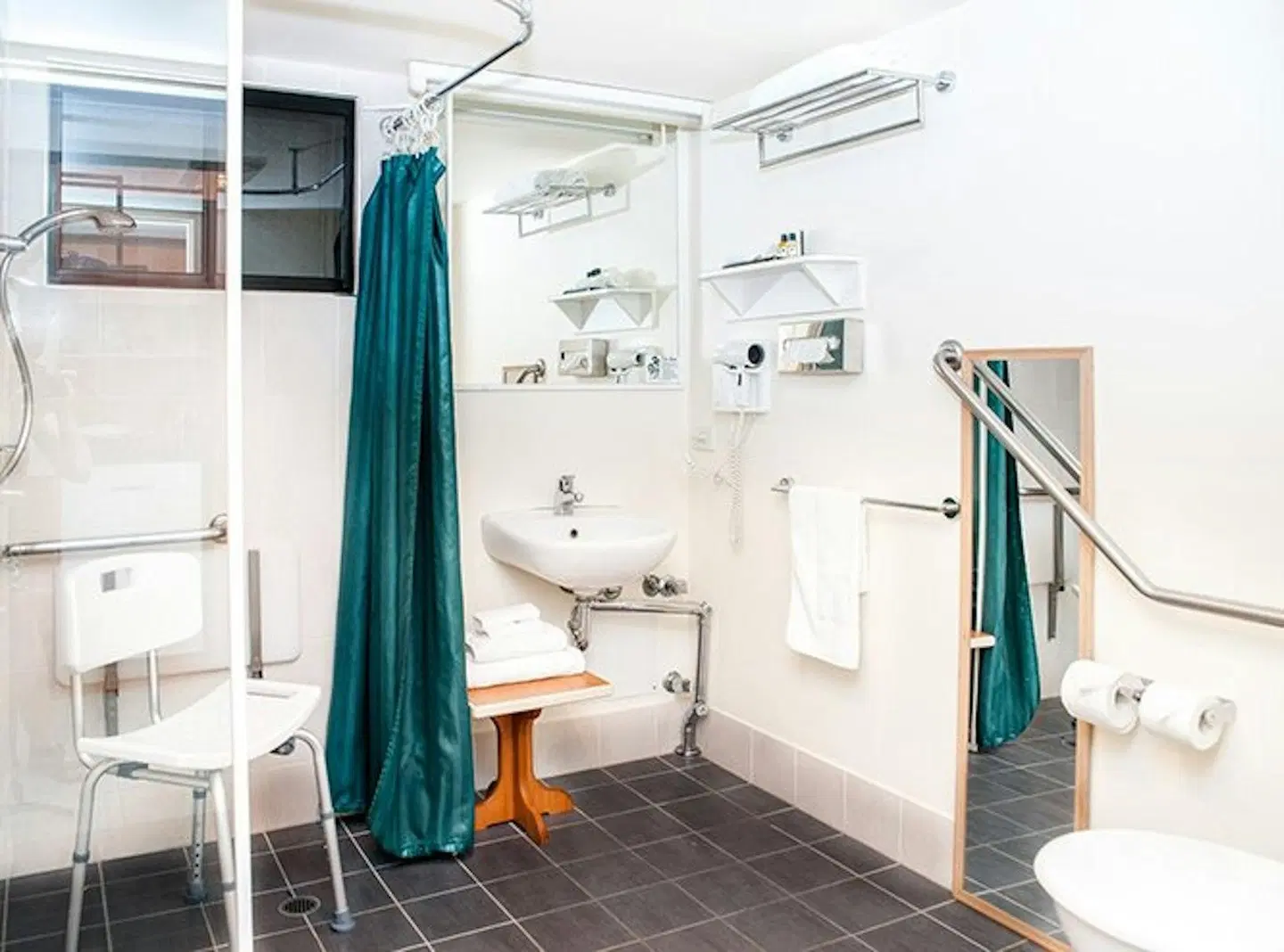 Pegasus Motor Inn Badezimmer