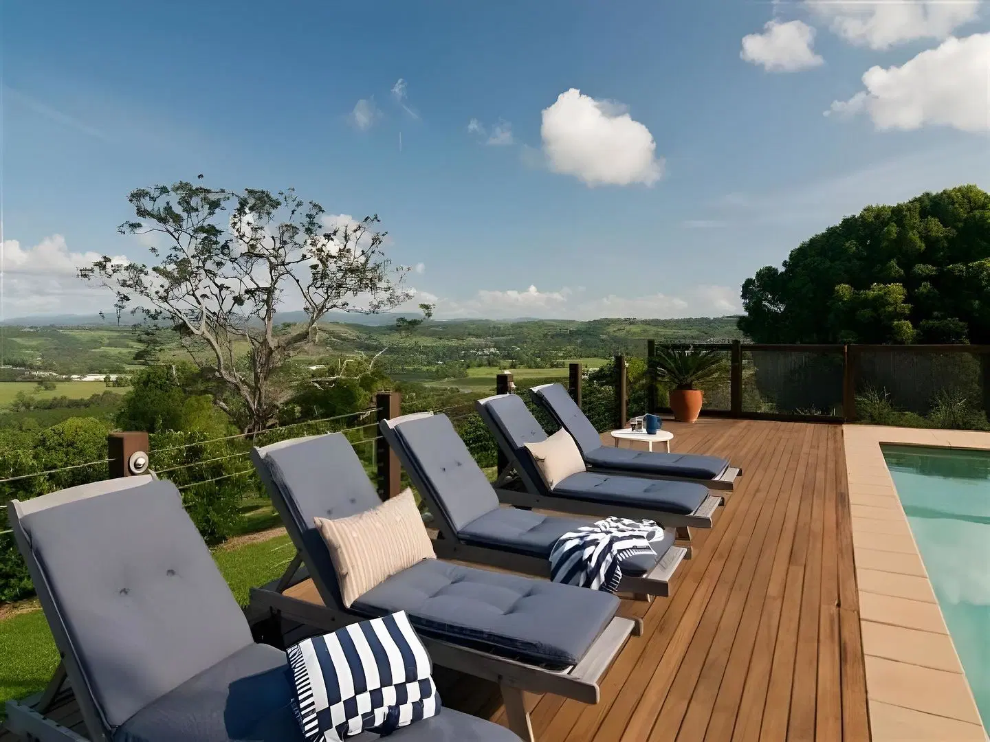 Cedia at Byron Bay Hinterland Terrasse