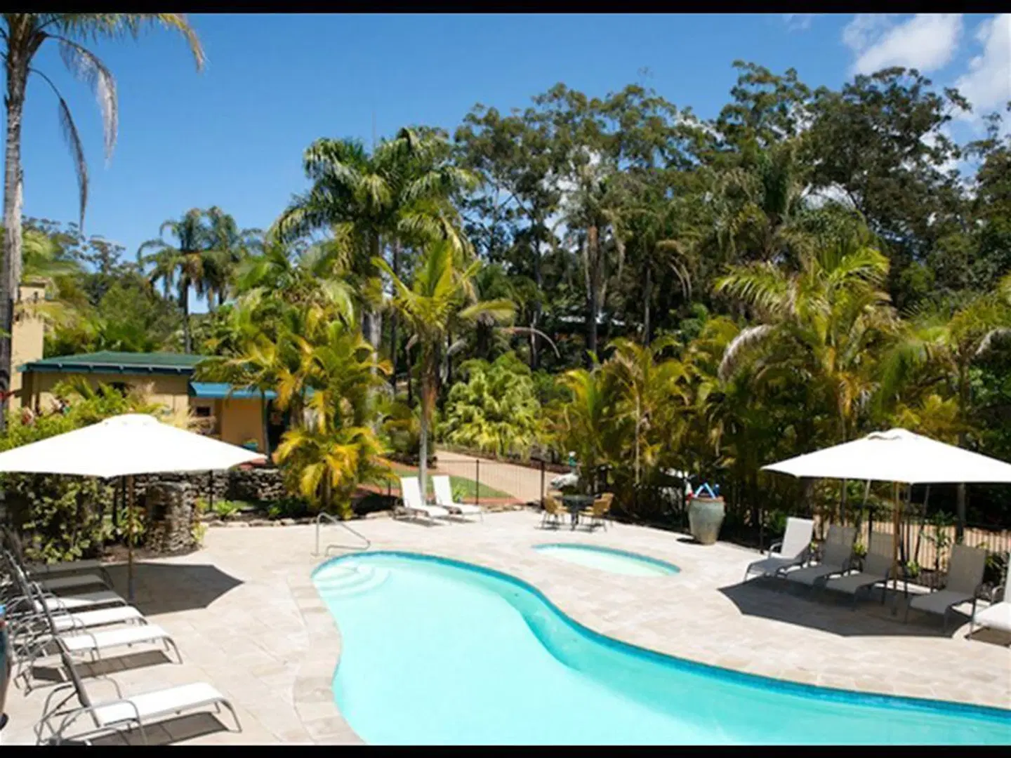 Korora Bay Village Resort OUTDOOR_POOL