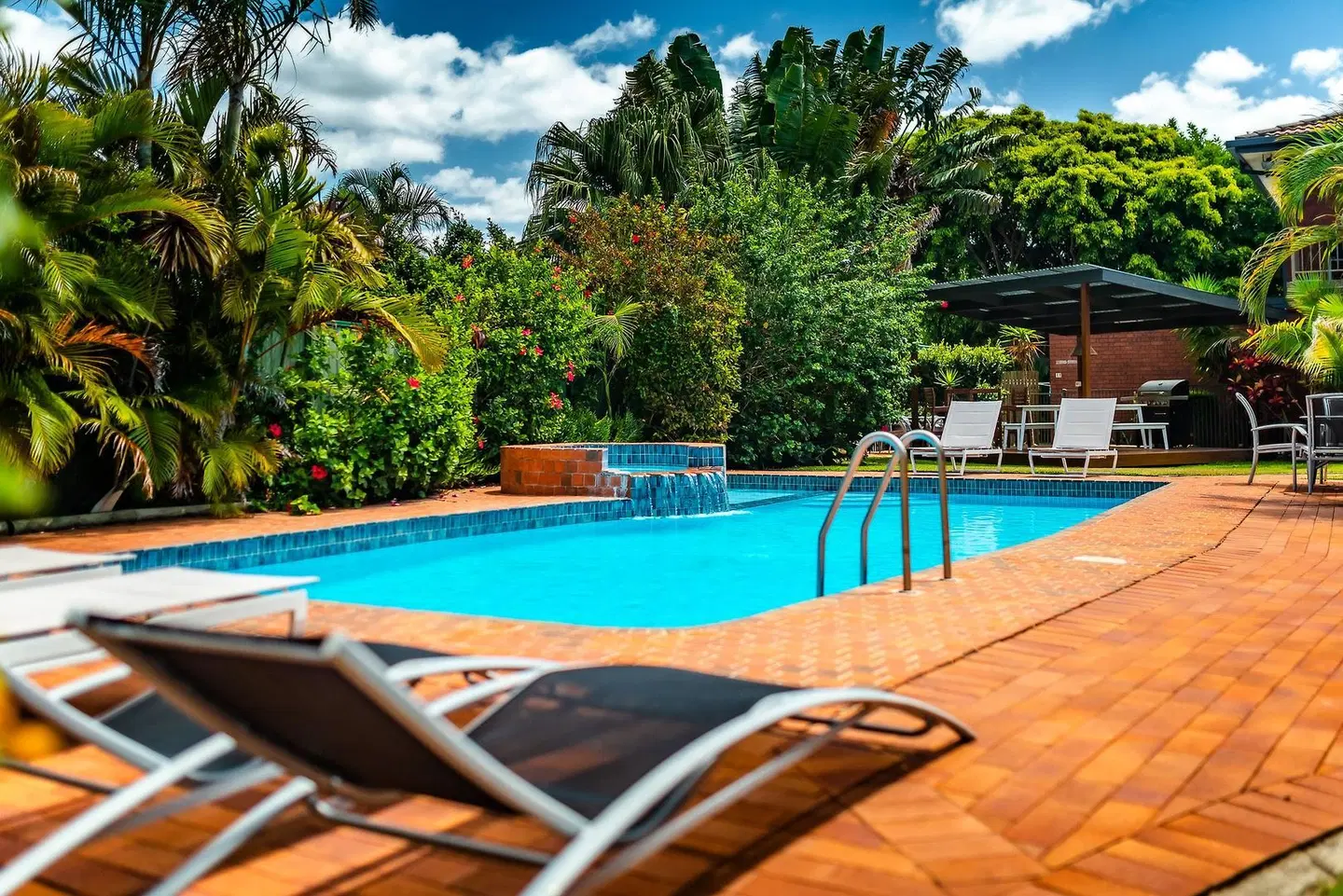 Coffs Harbour Holiday Apartments OUTDOOR_POOL