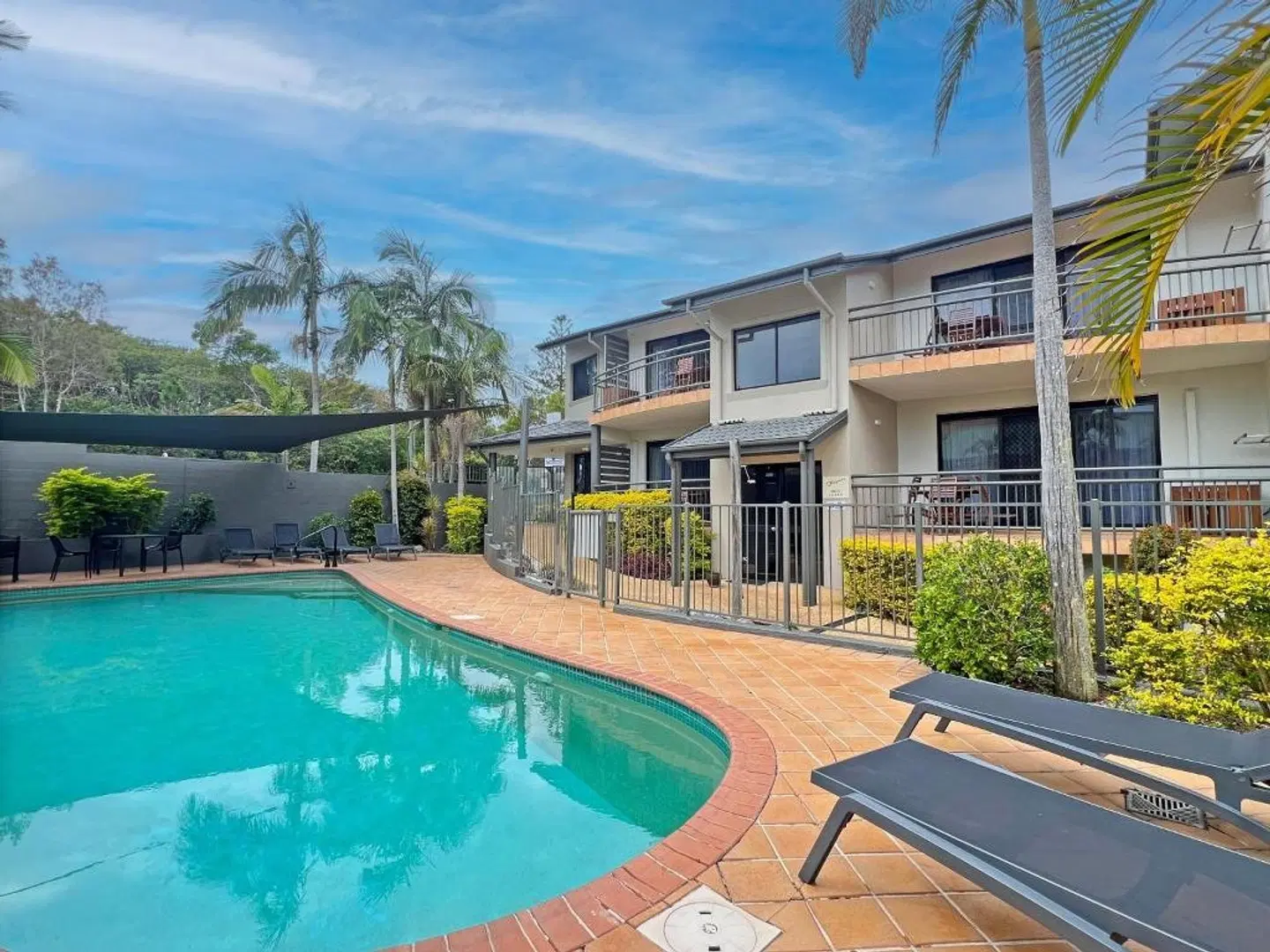 Beaches Holiday Resort OUTDOOR_POOL