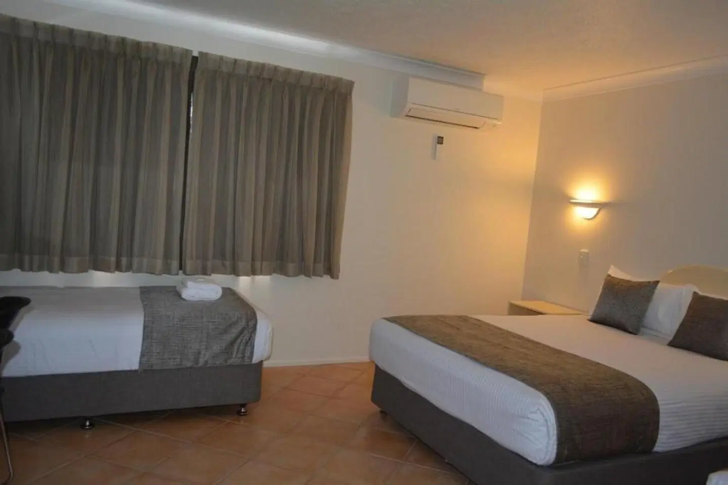 Rocky Gardens Motor Inn Rockhampton ROOM_EXAMPLE