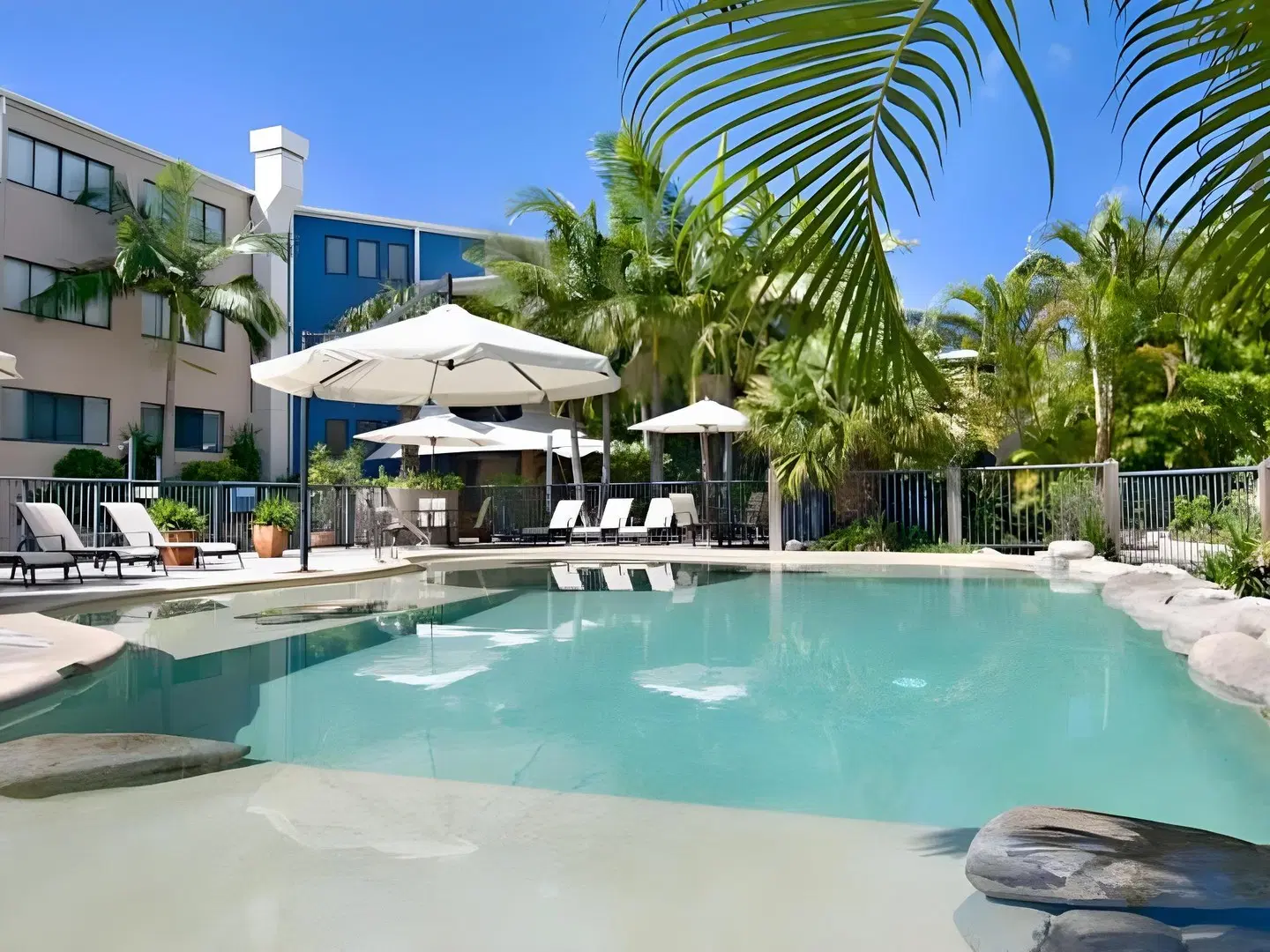 Portobello By The Sea OUTDOOR_POOL
