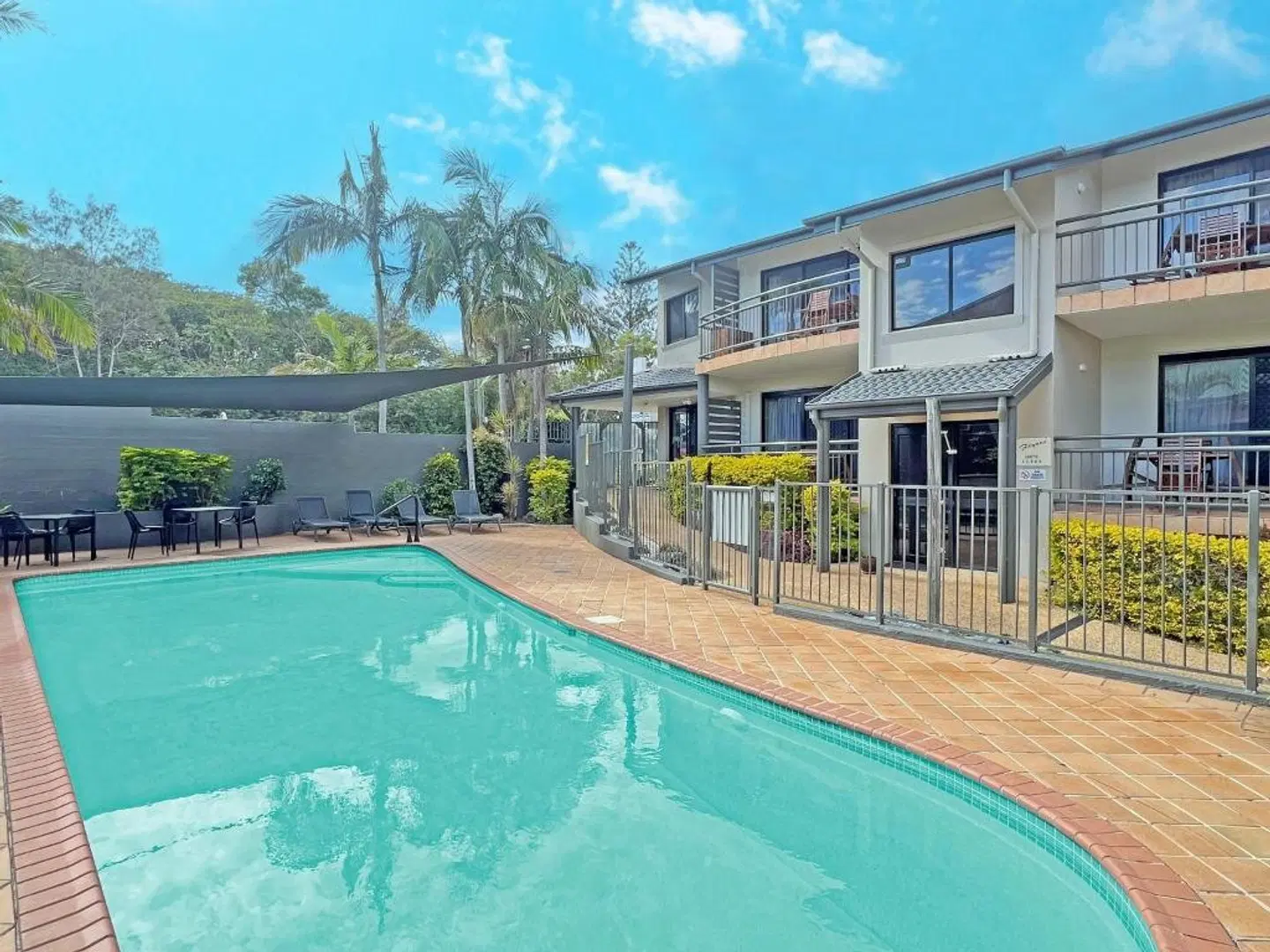 Beaches Holiday Resort OUTDOOR_POOL