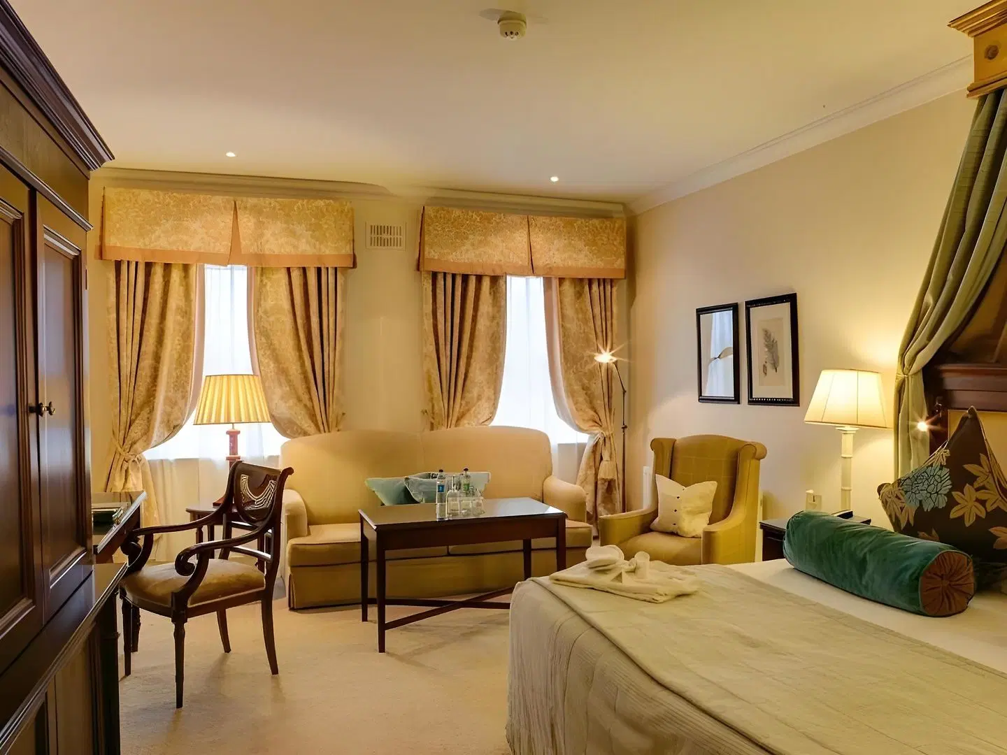 The Keadeen Hotel ROOM_EXAMPLE