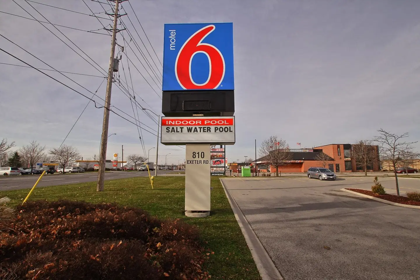 Motel 6 London, ON - Ontario EXTERIOR