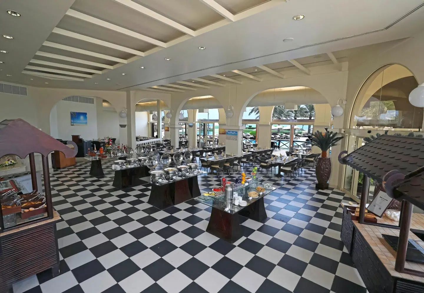 Al Bander Hotel & Resort LOUNGE_LOBBY