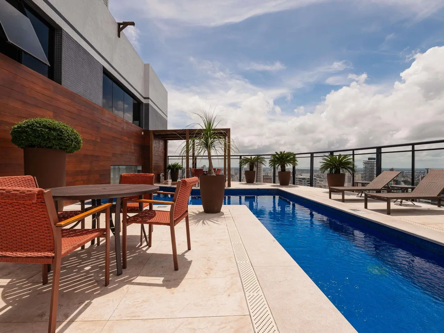 Mercure Belem Boulevard OUTDOOR_POOL