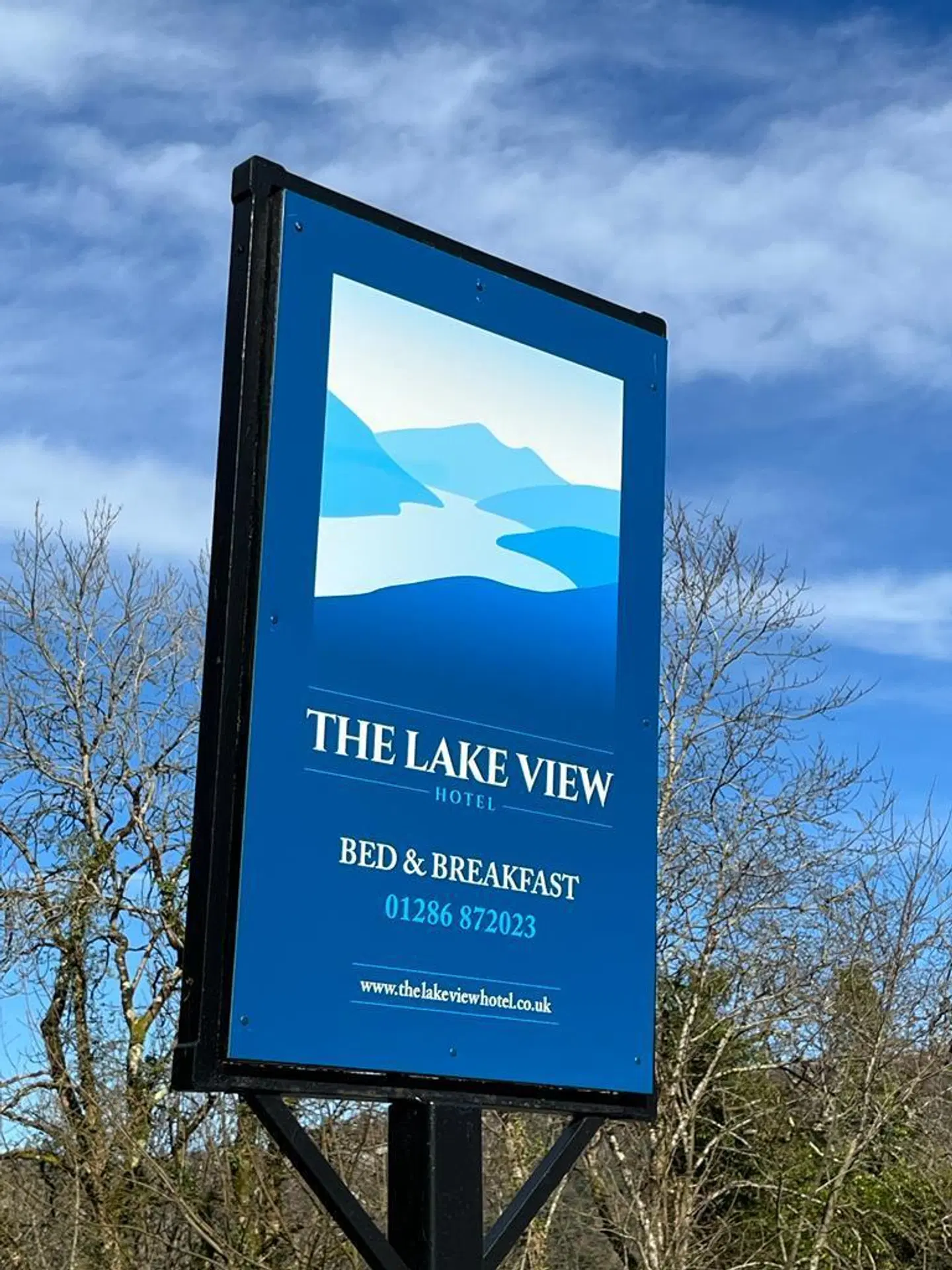 The Lake View Hotel EXTERIOR
