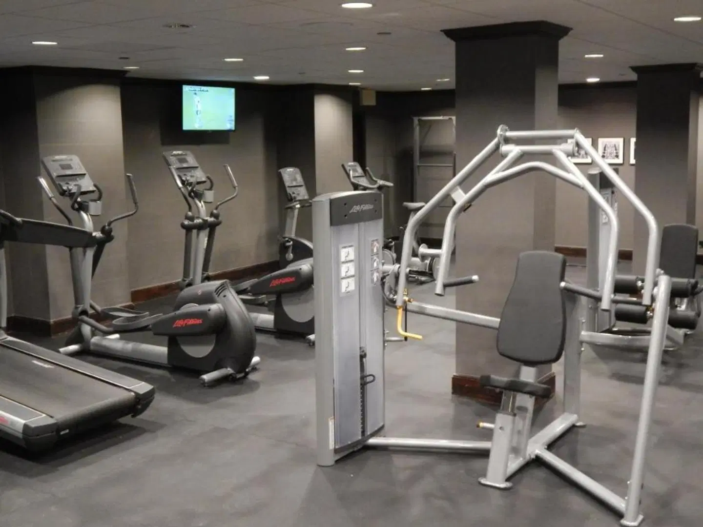 Lord Baltimore Hotel SPORTS_AND_LEISURE