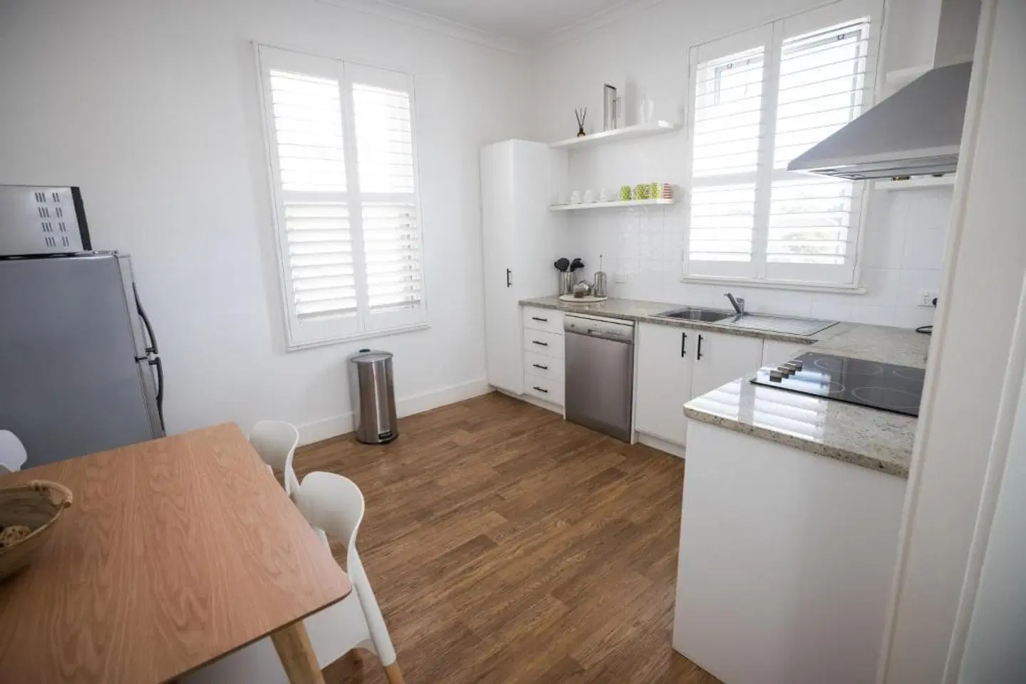 Albany Central Apartments Badezimmer