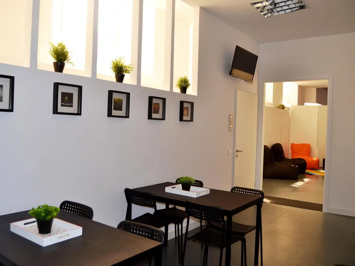 Coimbra Portagem Hostel LOUNGE_LOBBY