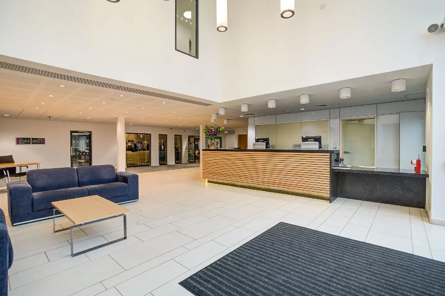 Warwick Conferences - Radcliffe LOUNGE_LOBBY
