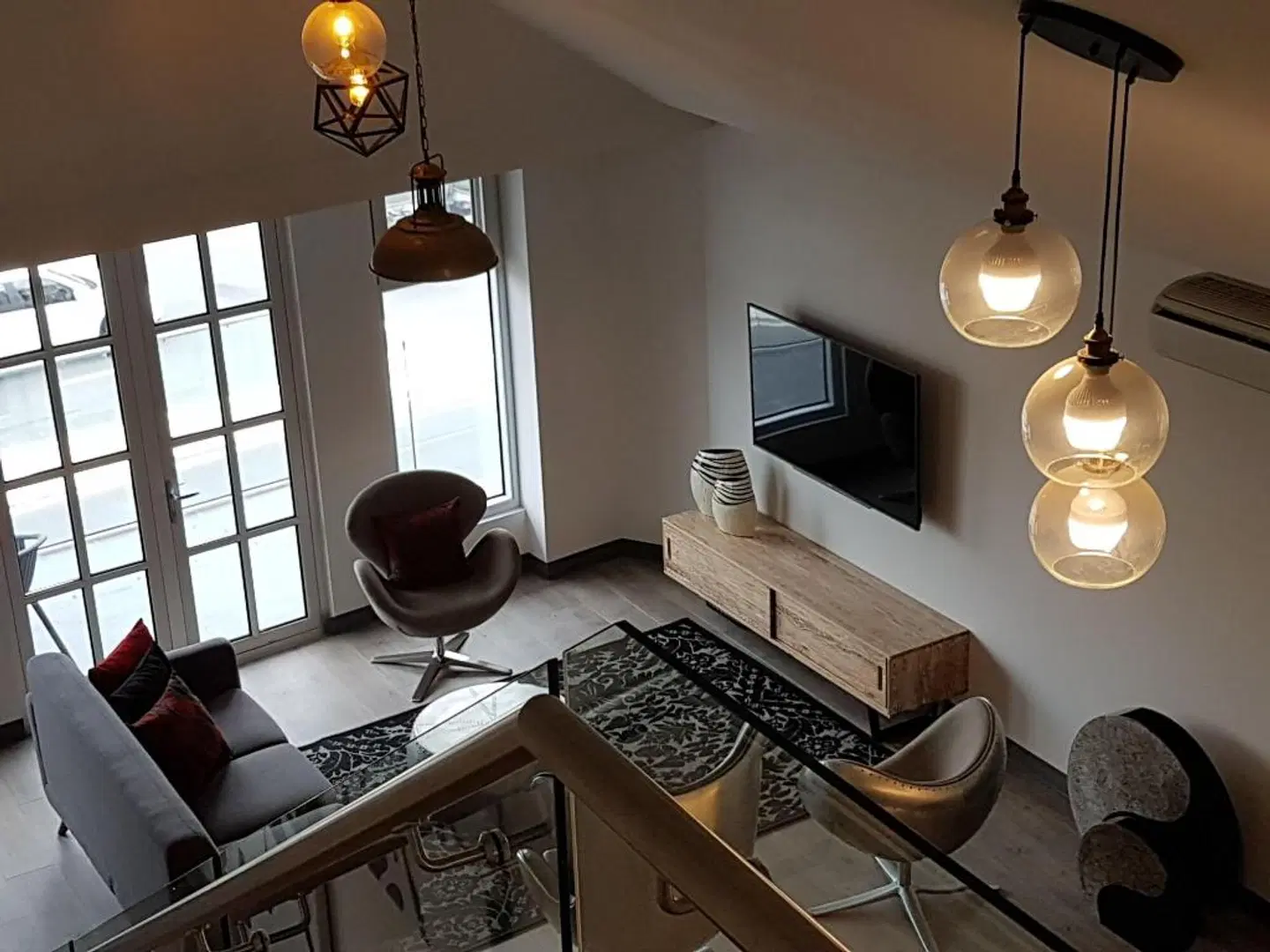 Semaphore Splash Apartments ROOM_EXAMPLE