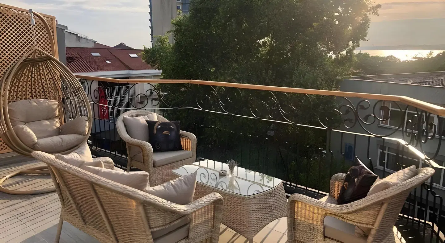 Redstone Hotel Terrasse