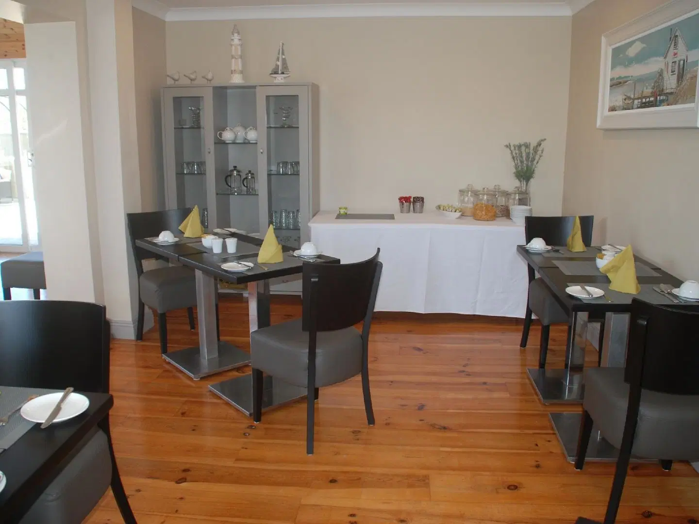 Tuskar House by the Sea ROOM_EXAMPLE