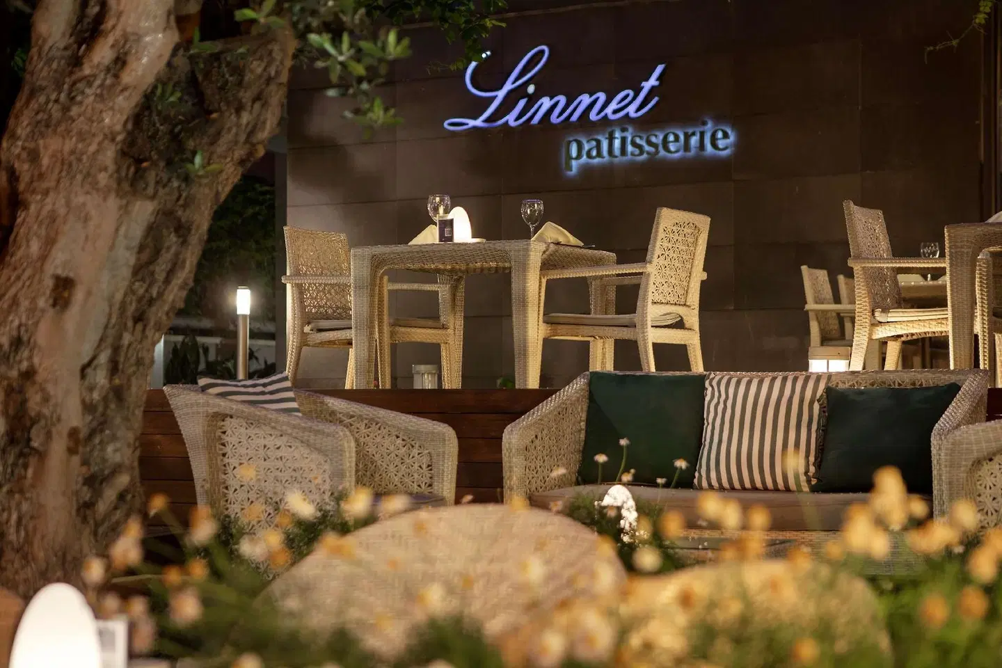 DoubleTree by Hilton Kusadasi EXTERIOR