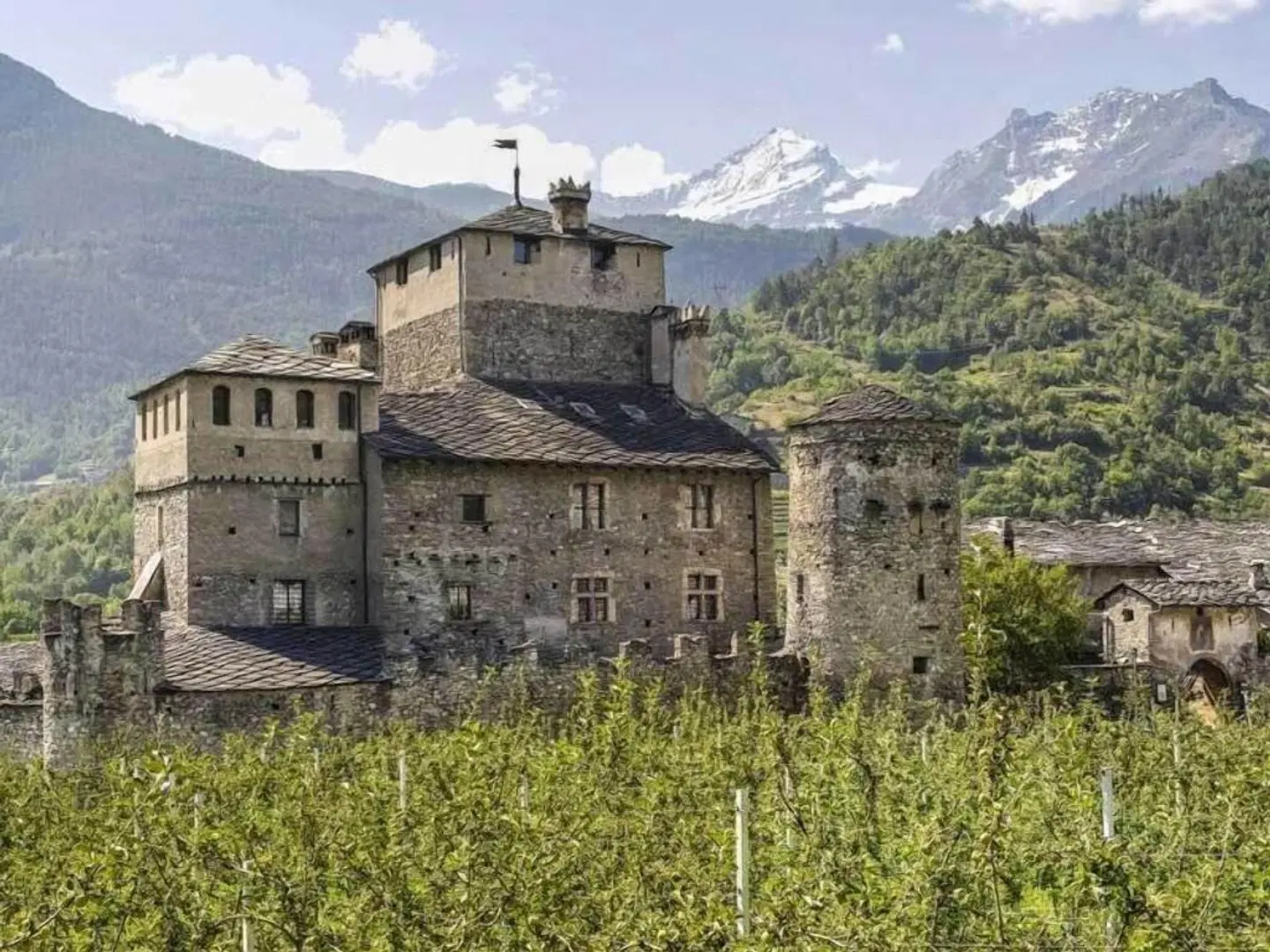 Express Aosta East EXTERIOR
