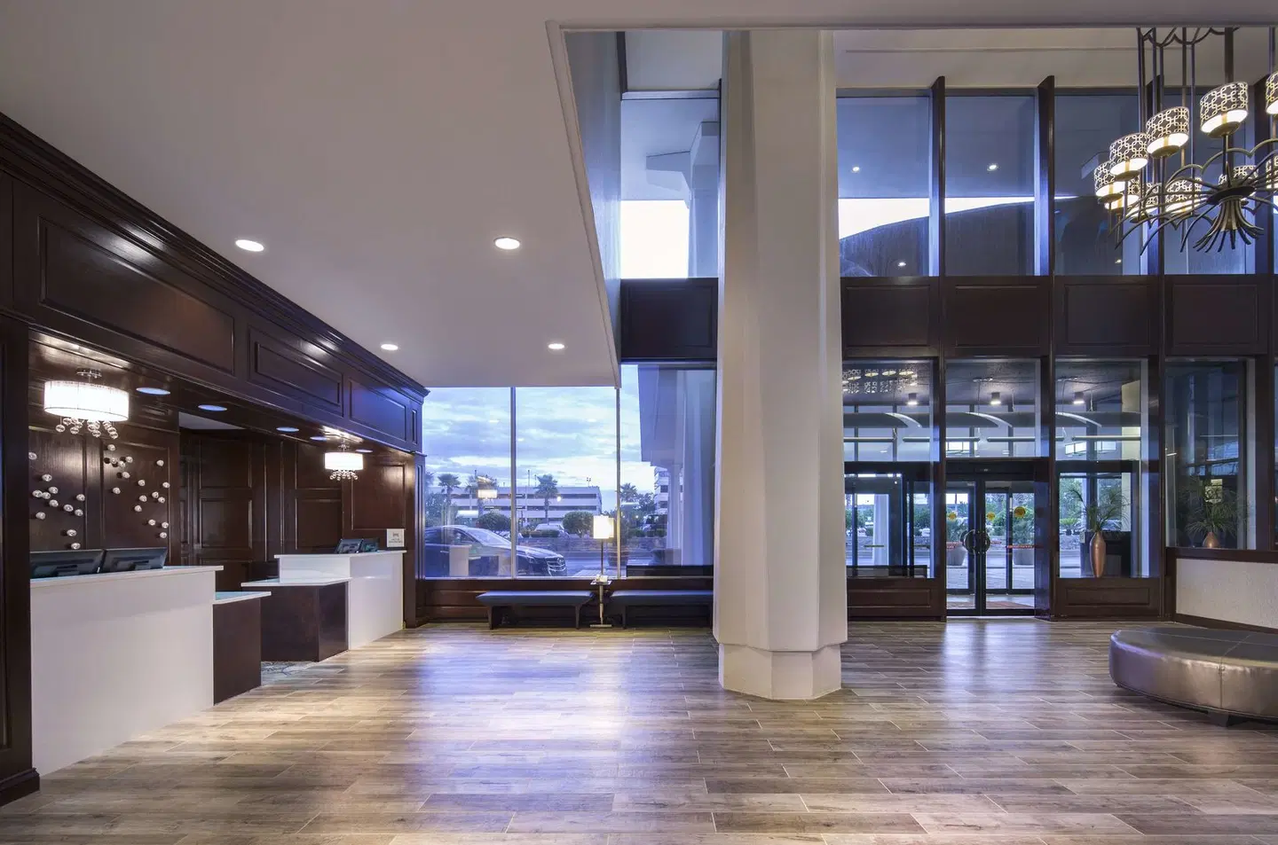 DoubleTree by Hilton Hotel Jacksonville Riverfront LOUNGE_LOBBY
