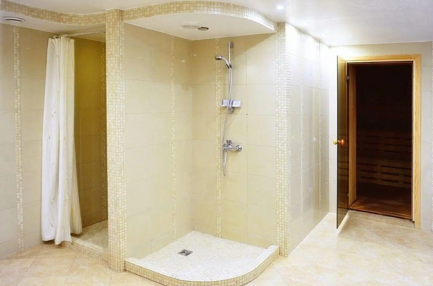Palanga Park Hotel Badezimmer