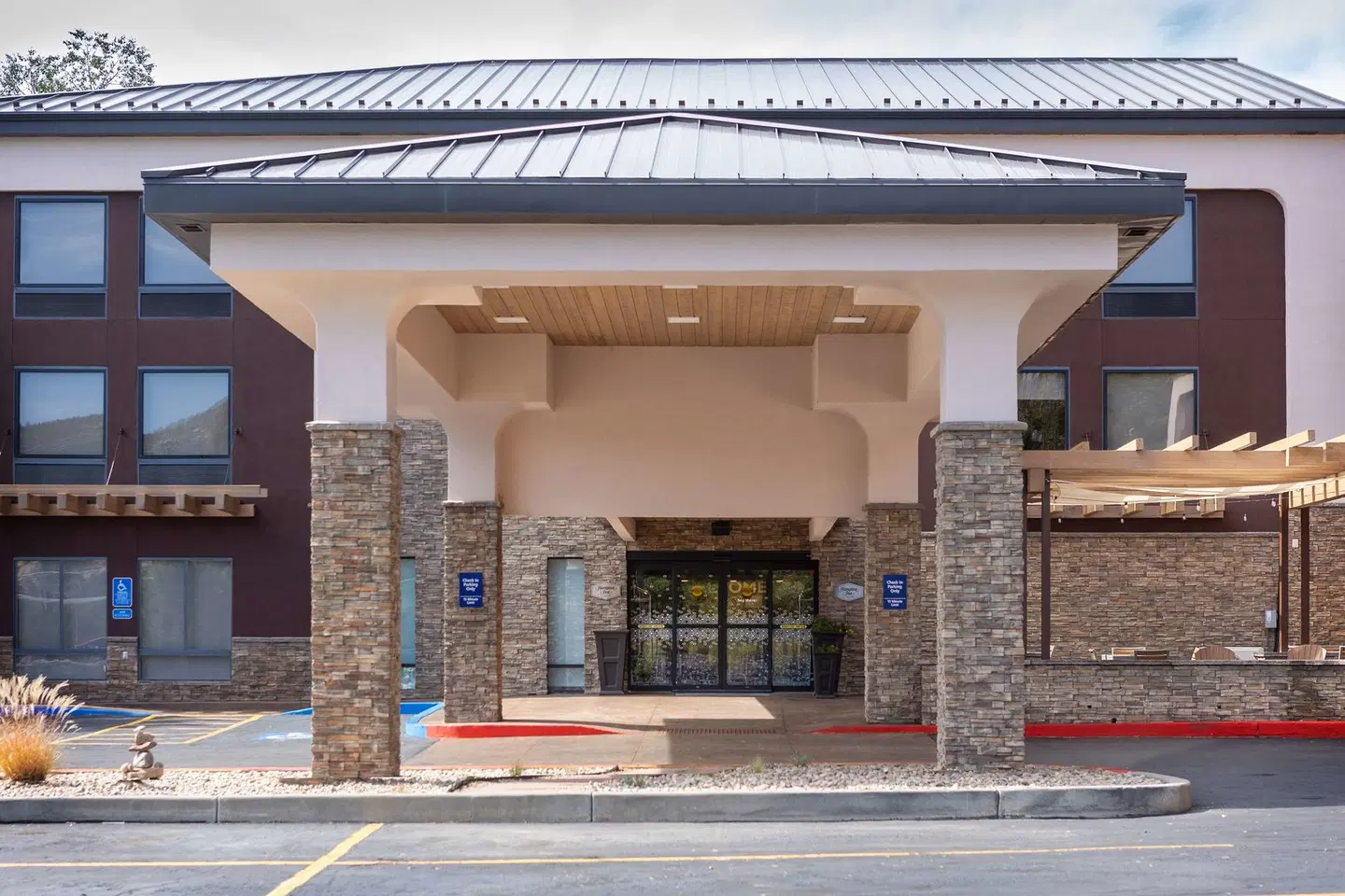 Hampton Inn Durango EXTERIOR